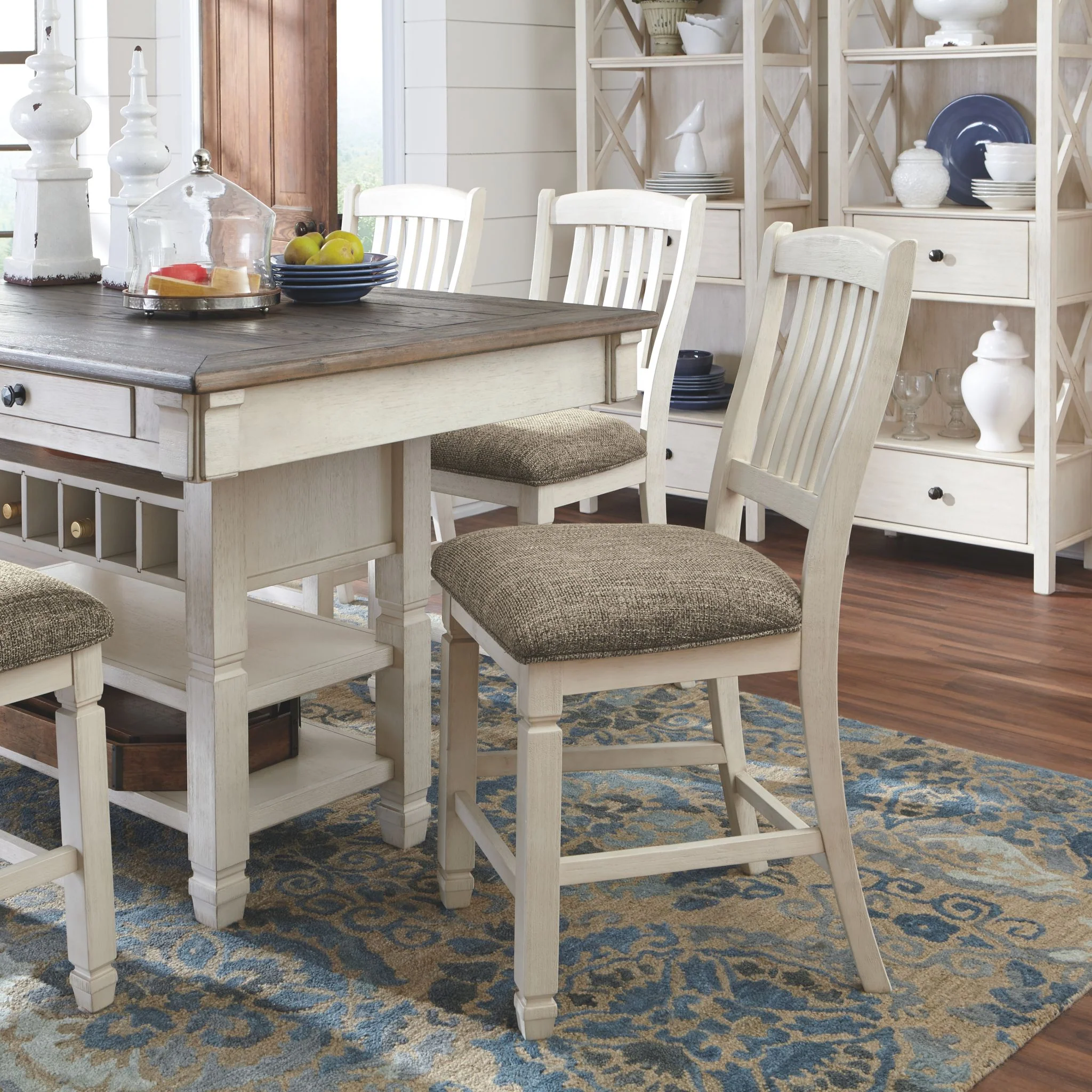 Bolanburg Counter Height Table - Image 9