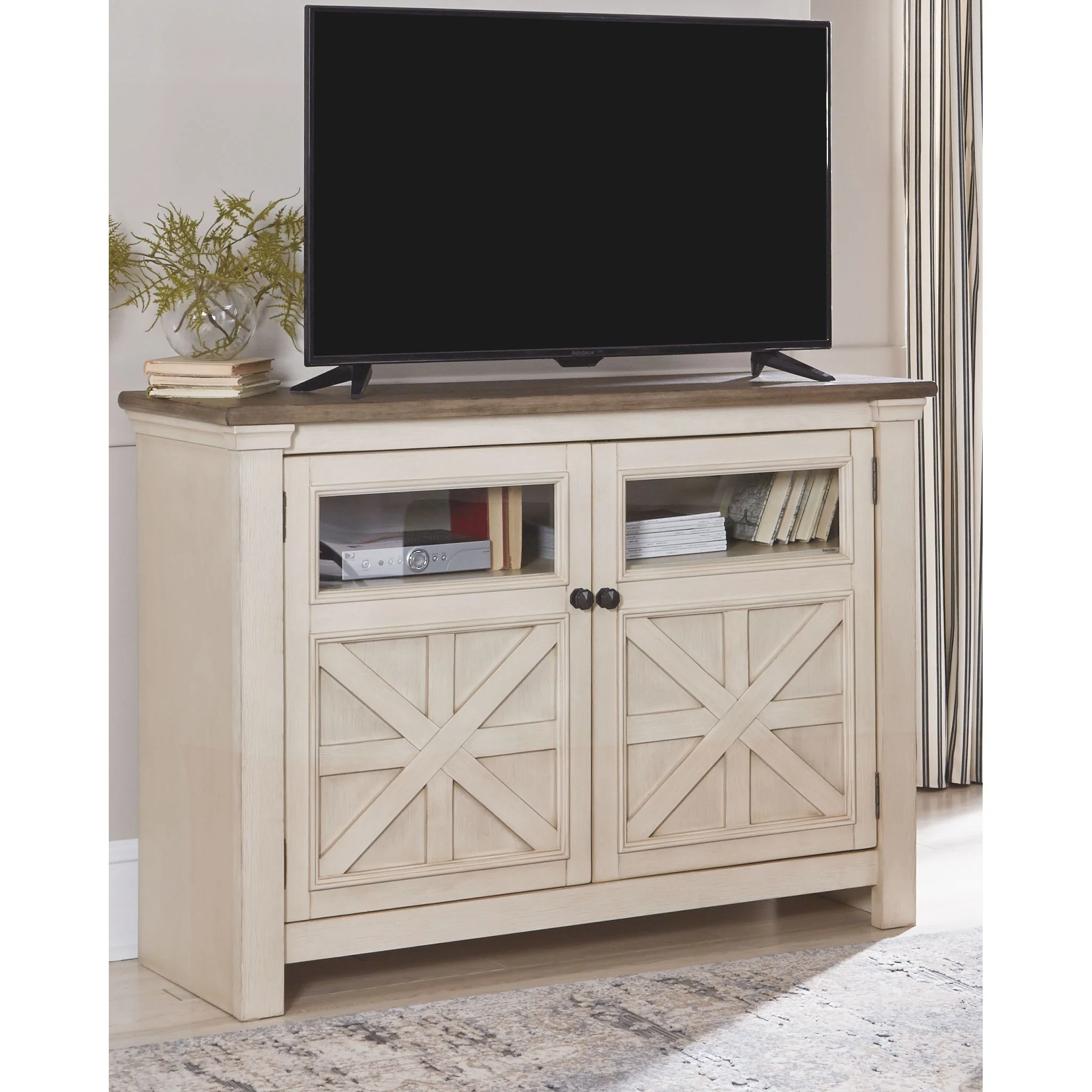 Bolanburg TV Stand - Image 2
