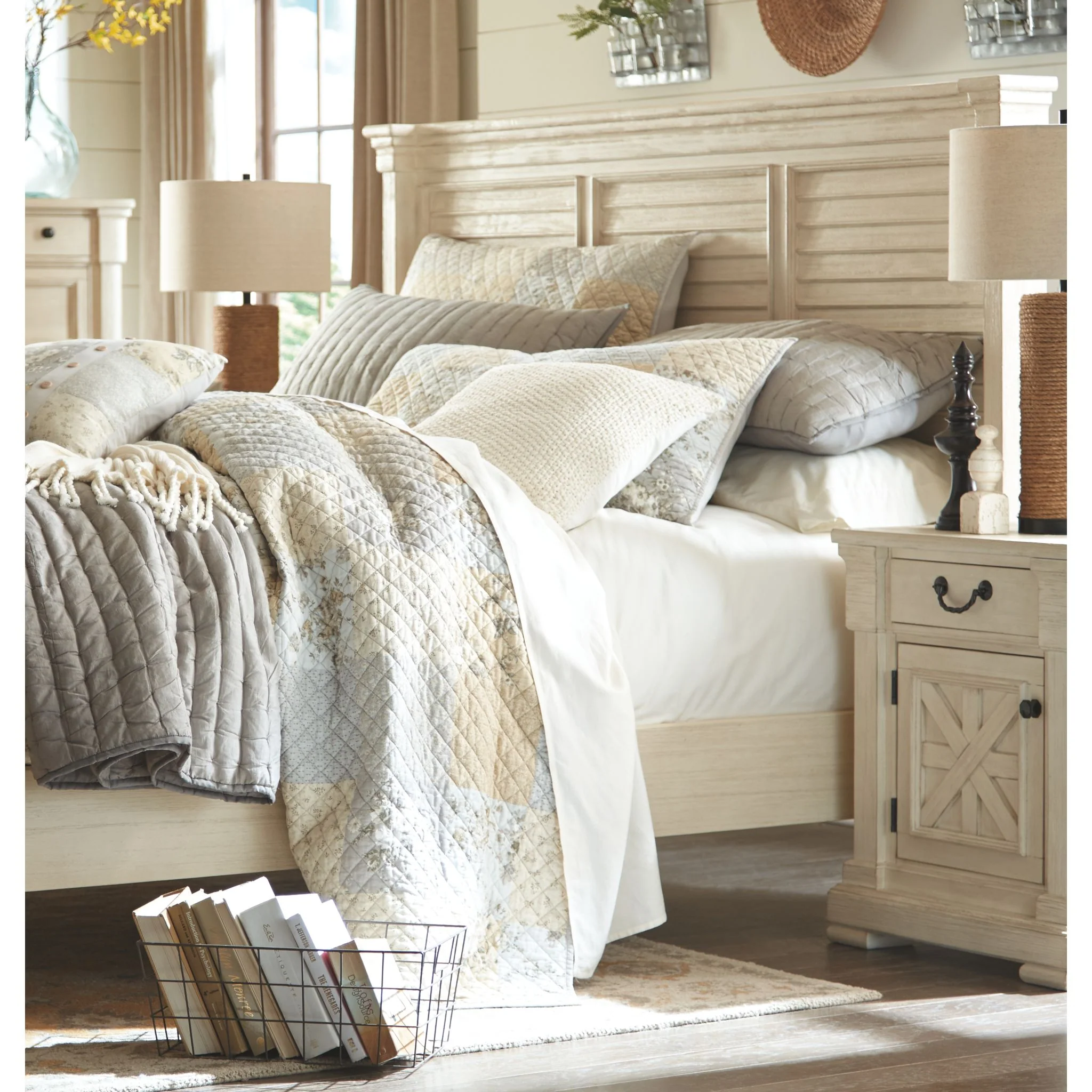 Bolanburg One Drawer Nightstand - Image 12
