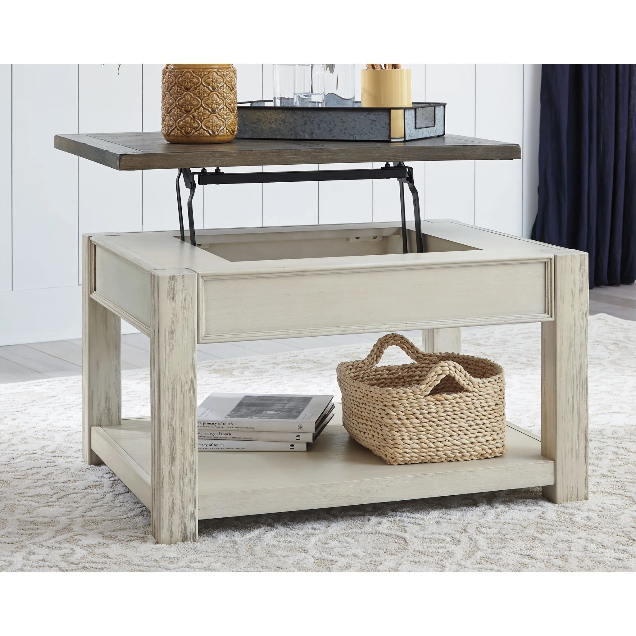 Bolanburg Rect Lift Top Cocktail Table - Image 3