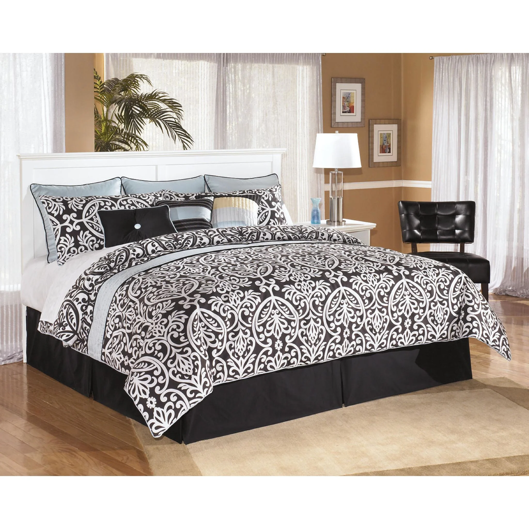 Bostwick Shoals King Panel Headboard - Image 5