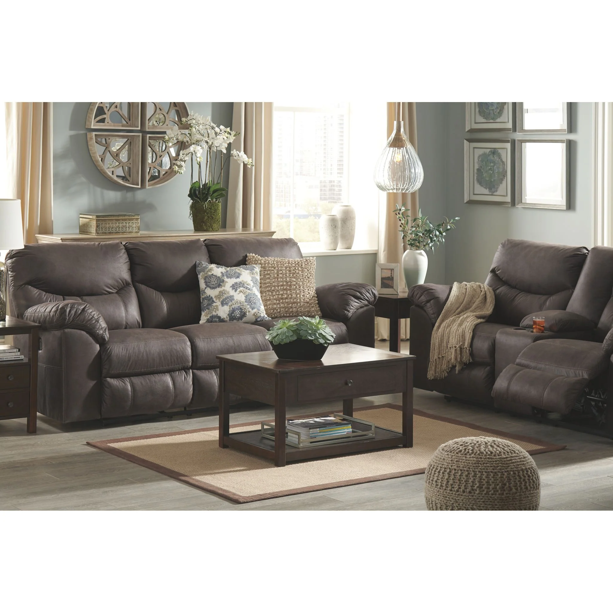 Boxberg Reclining Power Loveseat with Console - Image 6