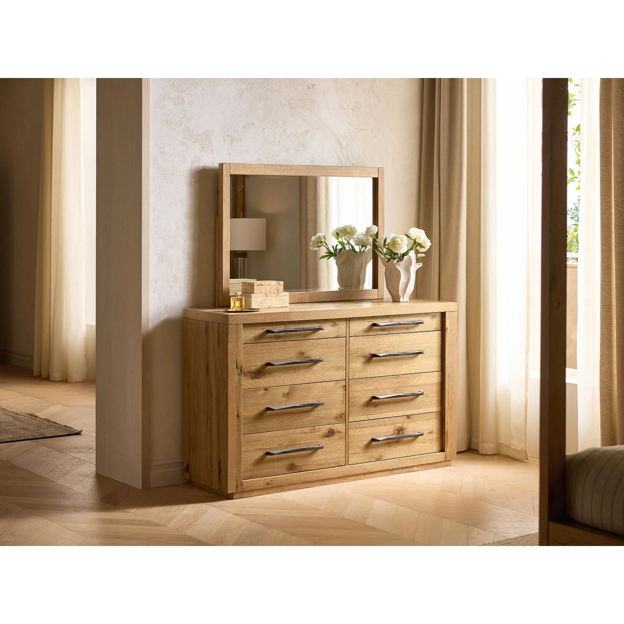 Bracken-Exclusive 5 Piece King Canopy Bedroom - Image 6
