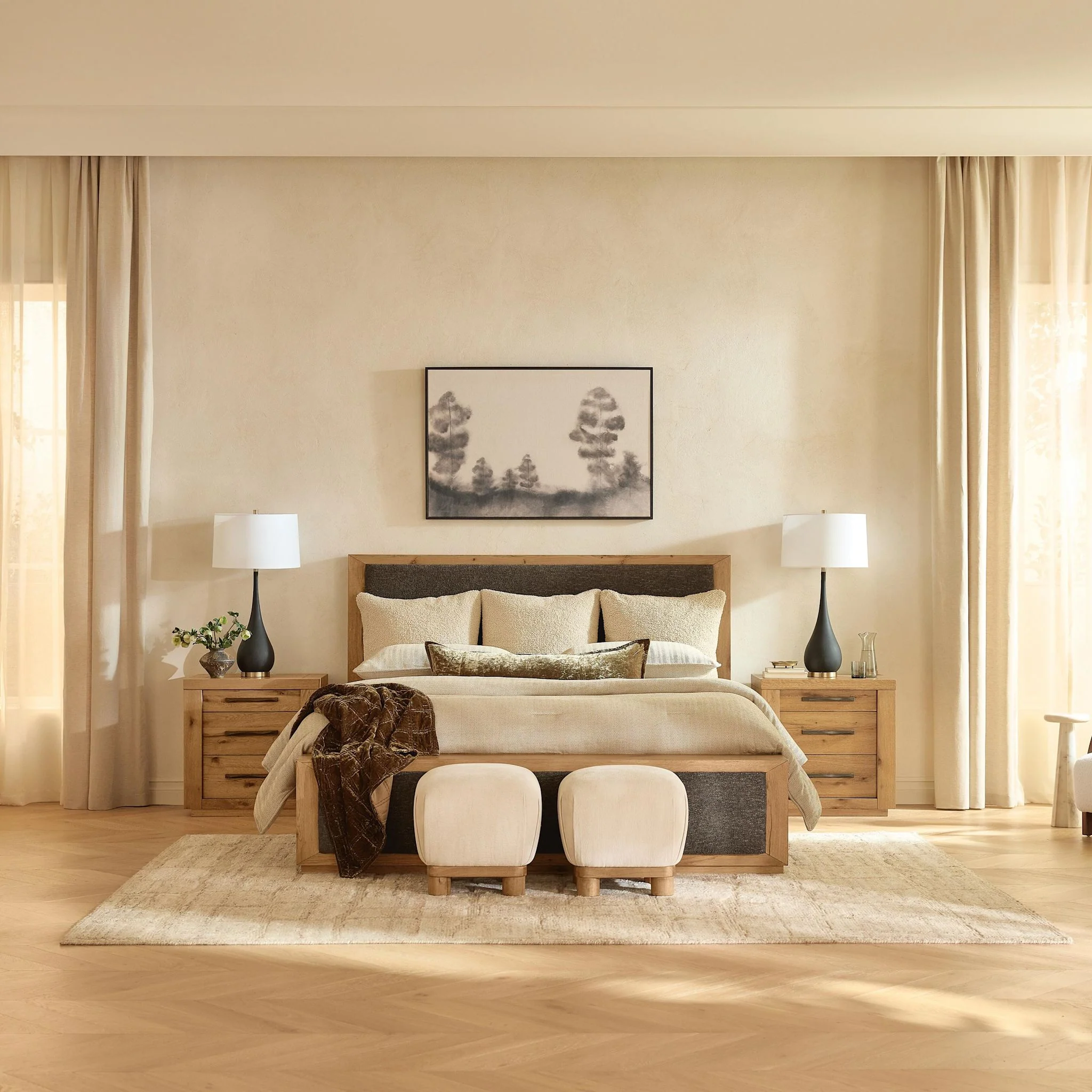 Bracken-Exclusive King Upholstered Bed - Image 2