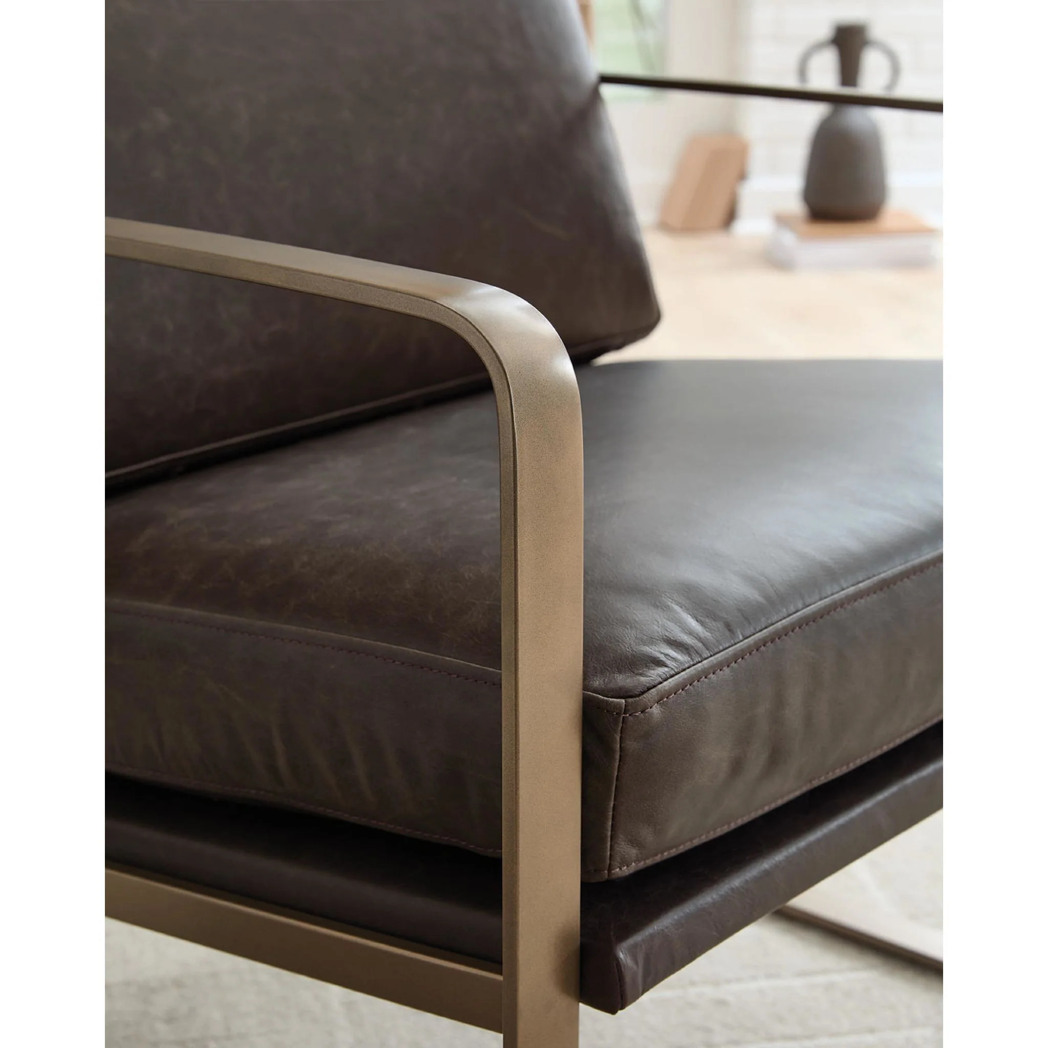 Bradett Accent Chair - Image 7