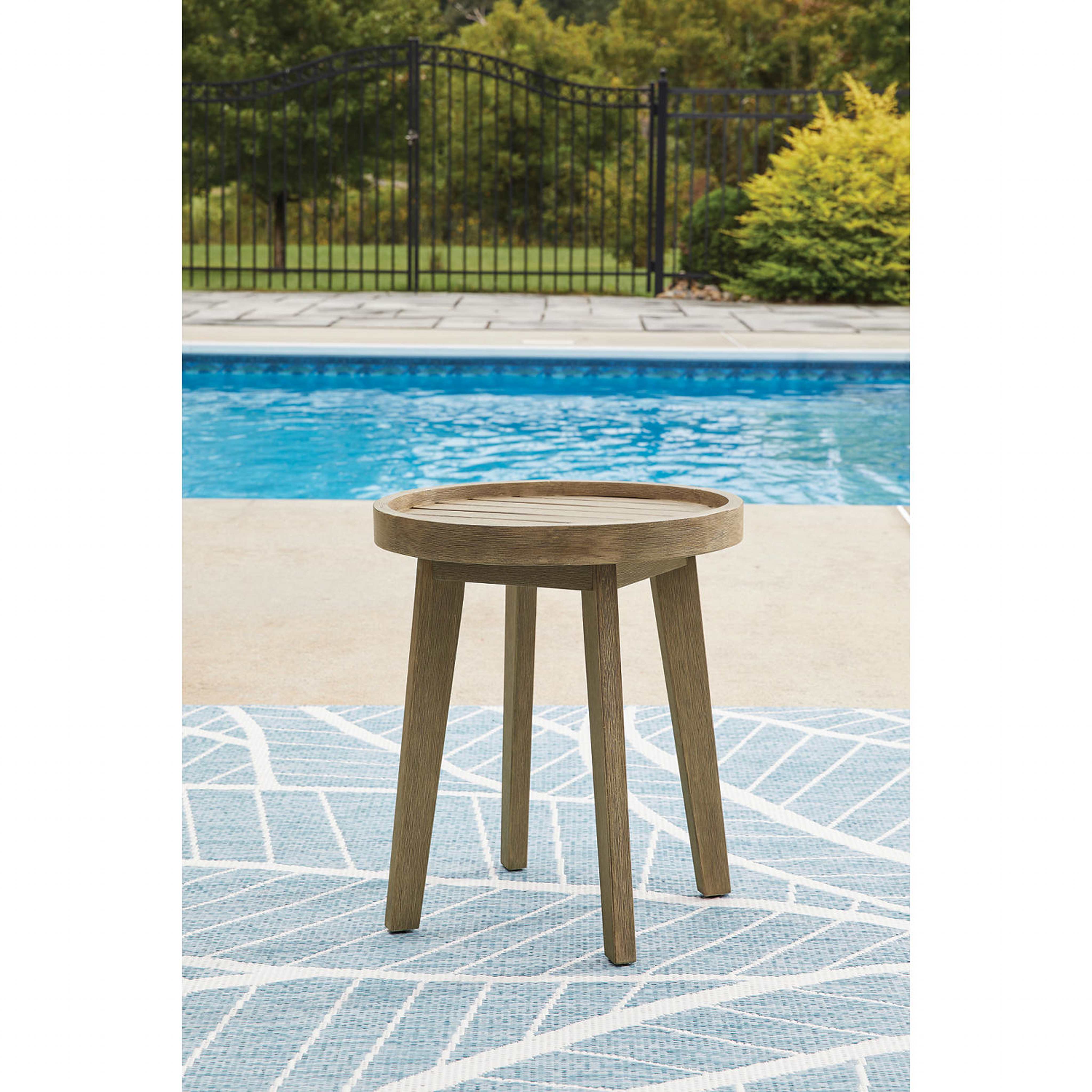 Bradstreet Bay Outdoor End Table - Image 5