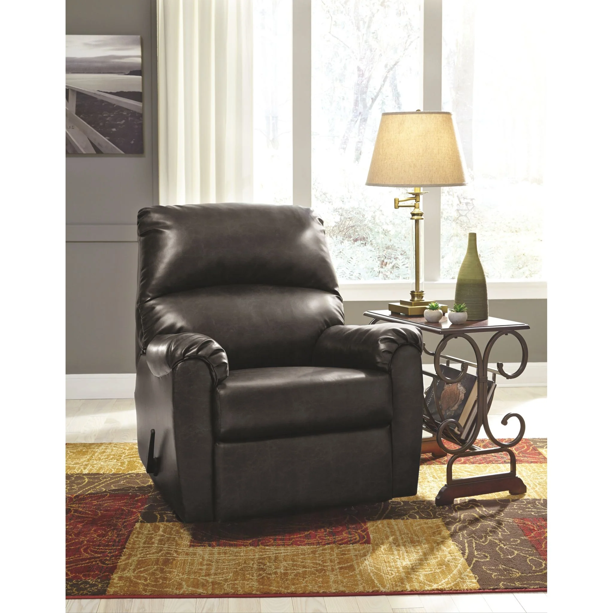 Baunsen Chairside End Table - Image 9