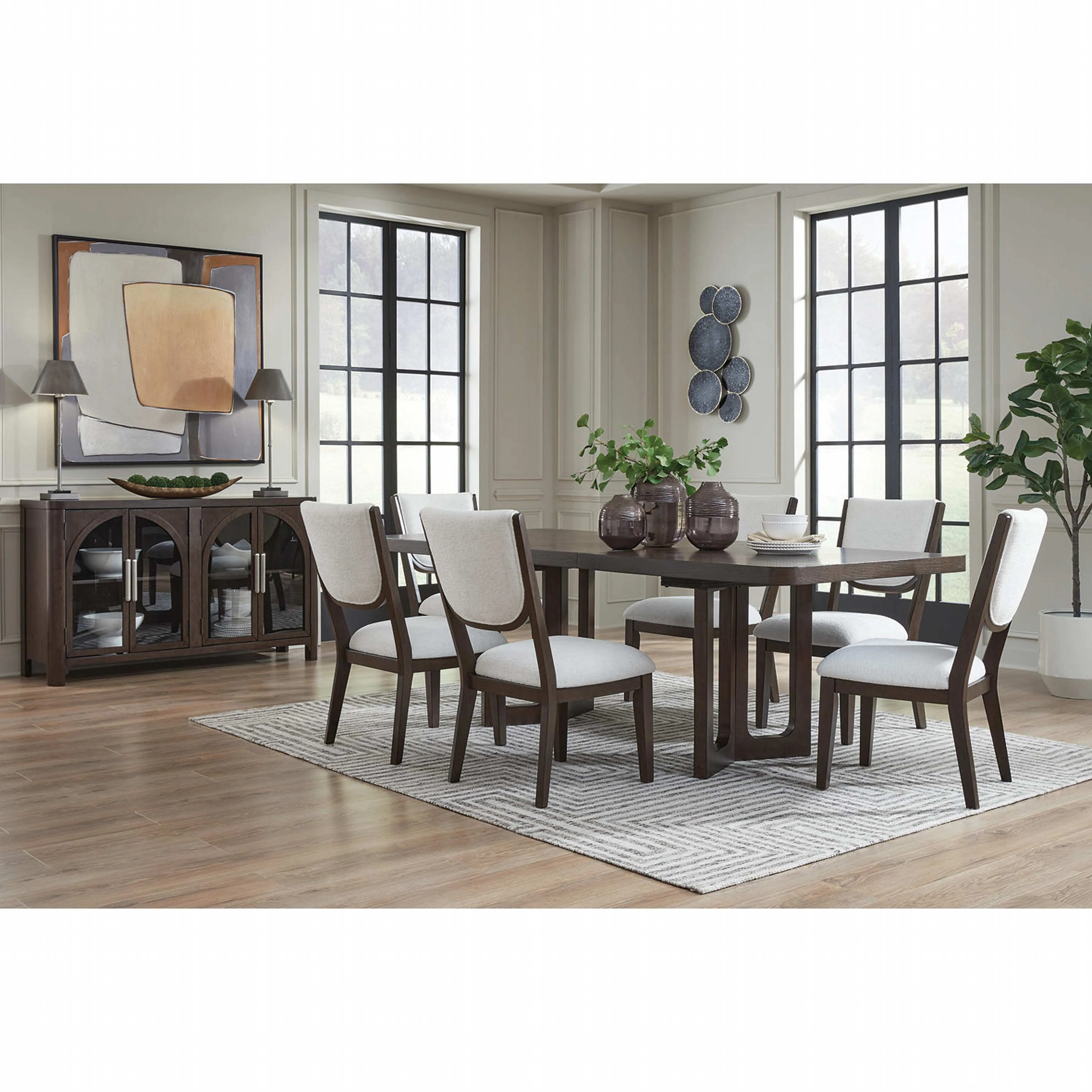 Breckington-Exclusive Dining Server - Image 7
