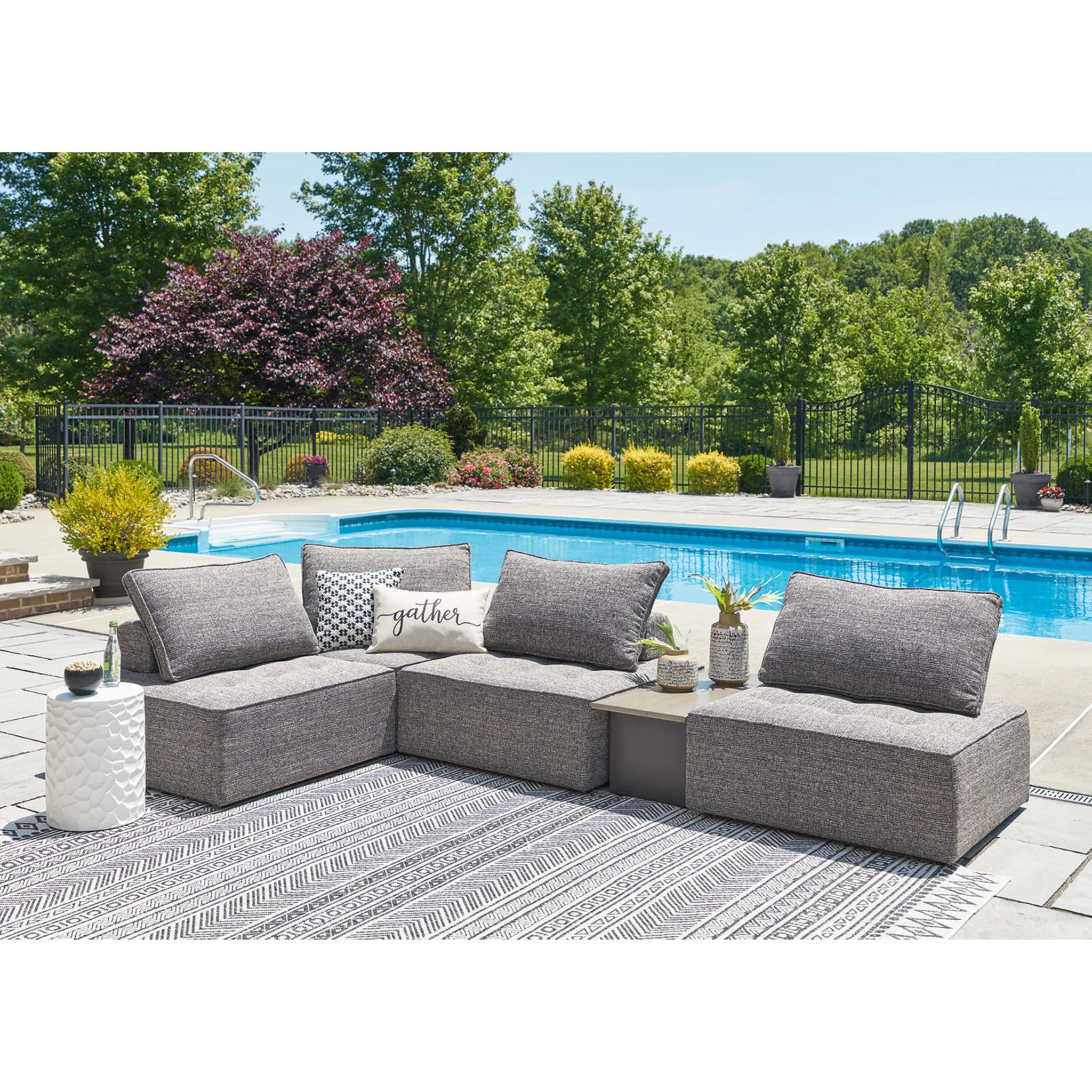 Bree Zee 5 Piece Outdoor Modular Sectional - Image 2