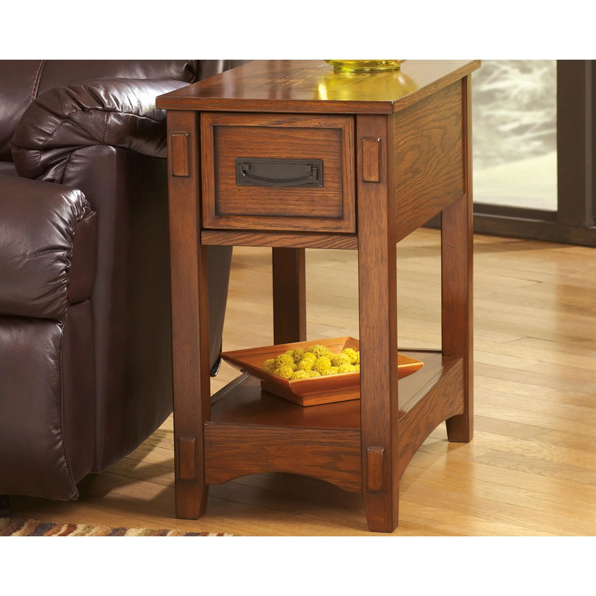 Breegin Chairside End Table - Image 12