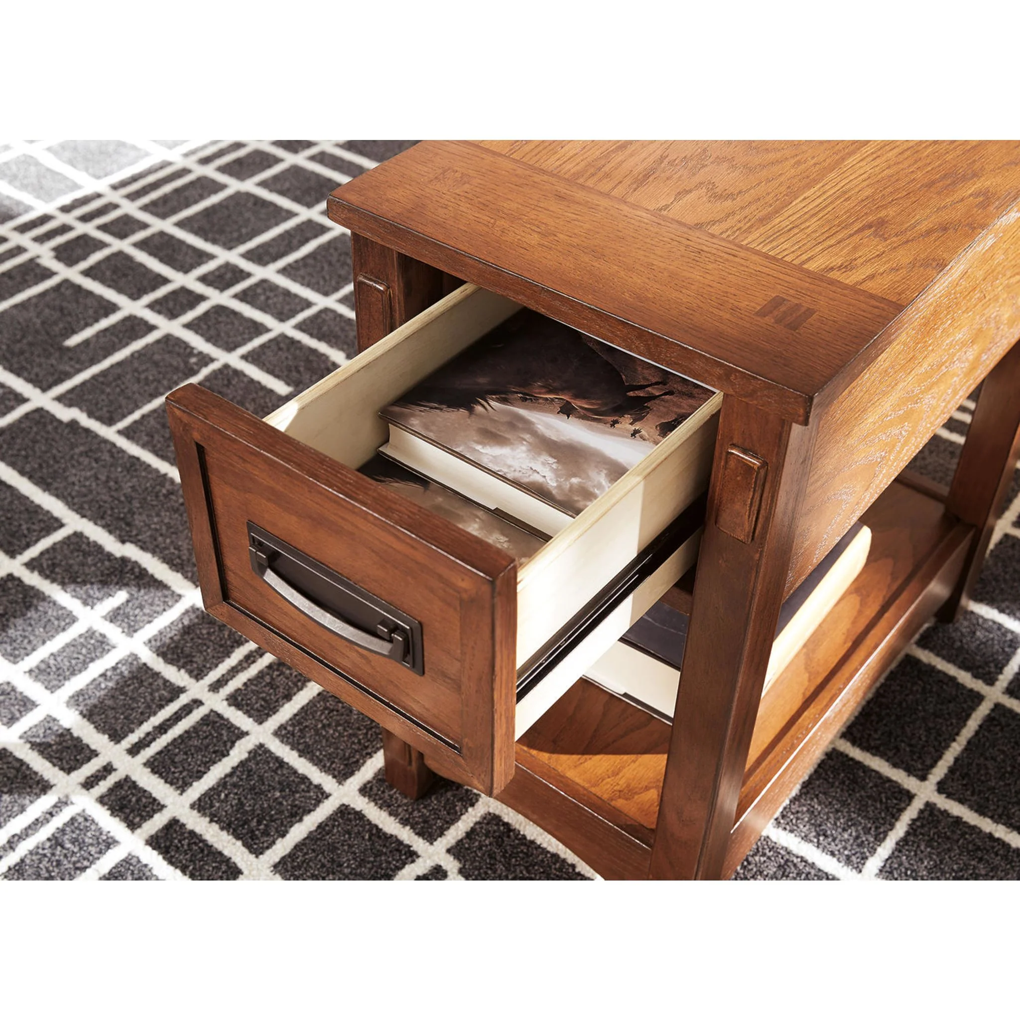 Breegin Chairside End Table - Image 18