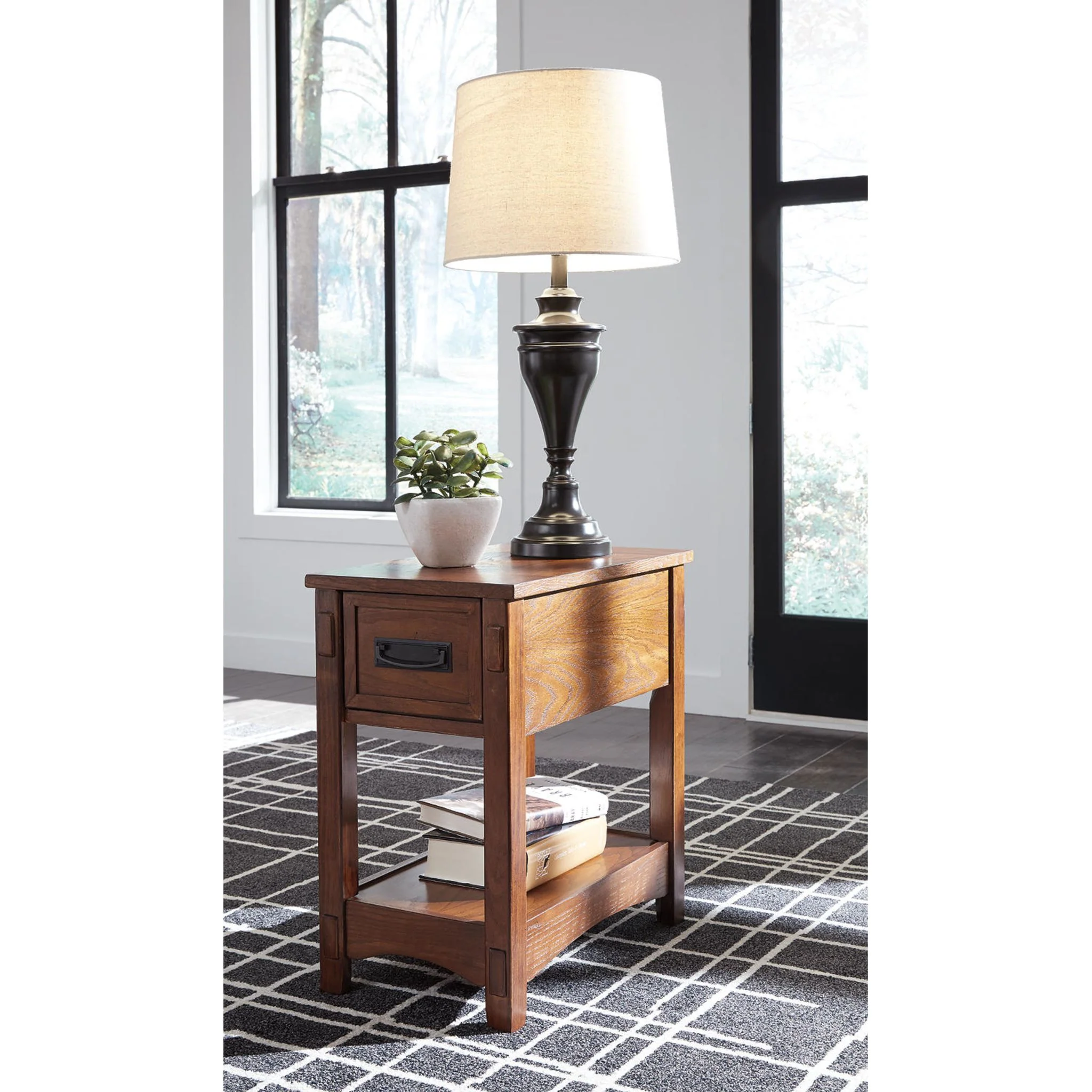 Breegin Chairside End Table - Image 2
