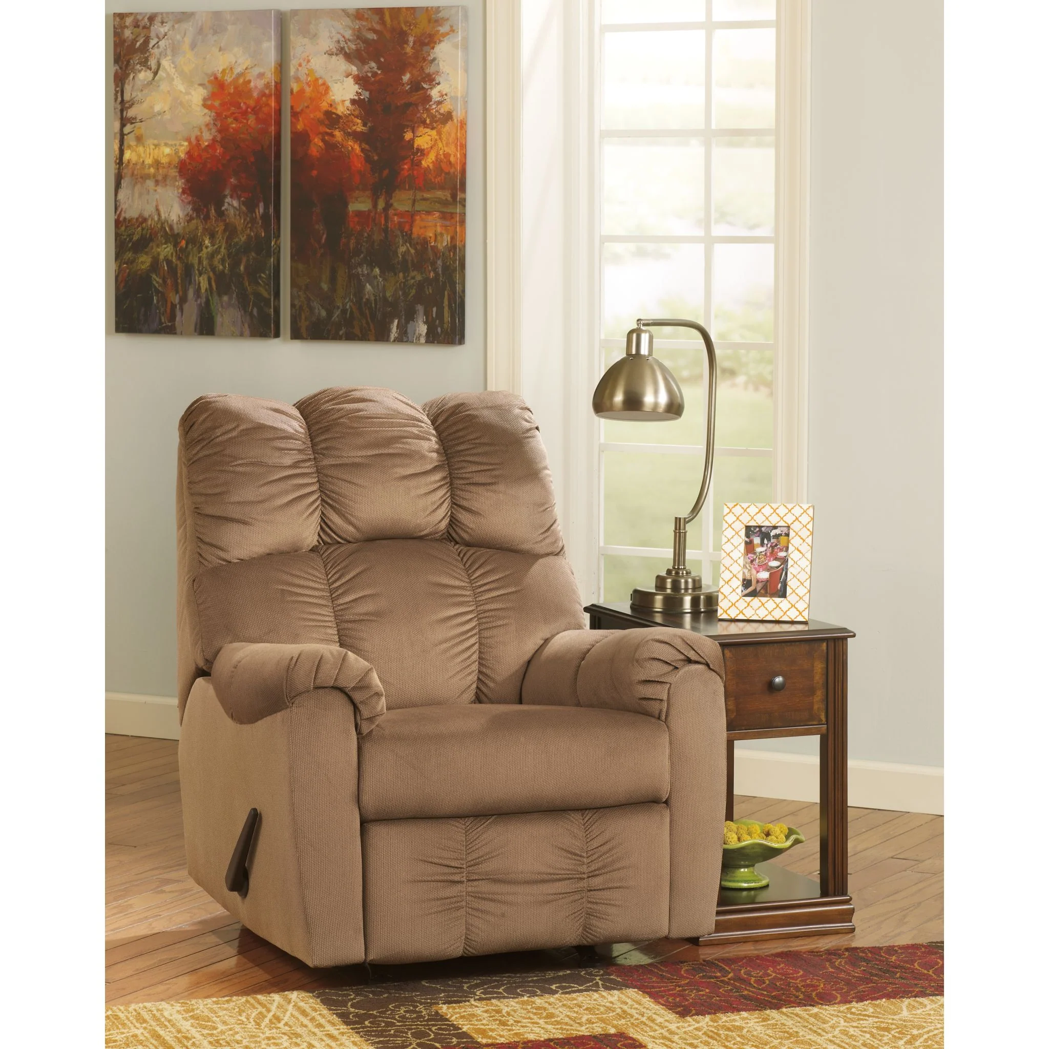 Breegin Chairside End Table - Image 14