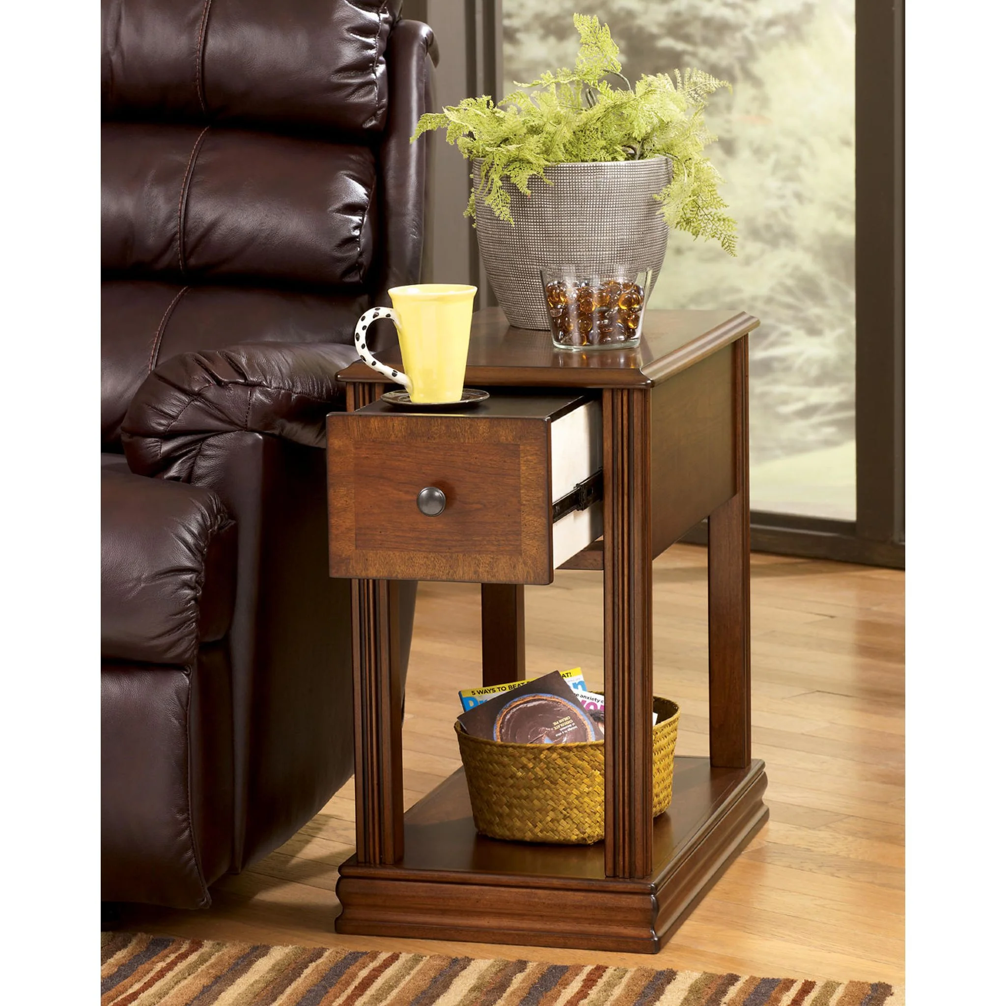 Breegin Chairside End Table - Image 29