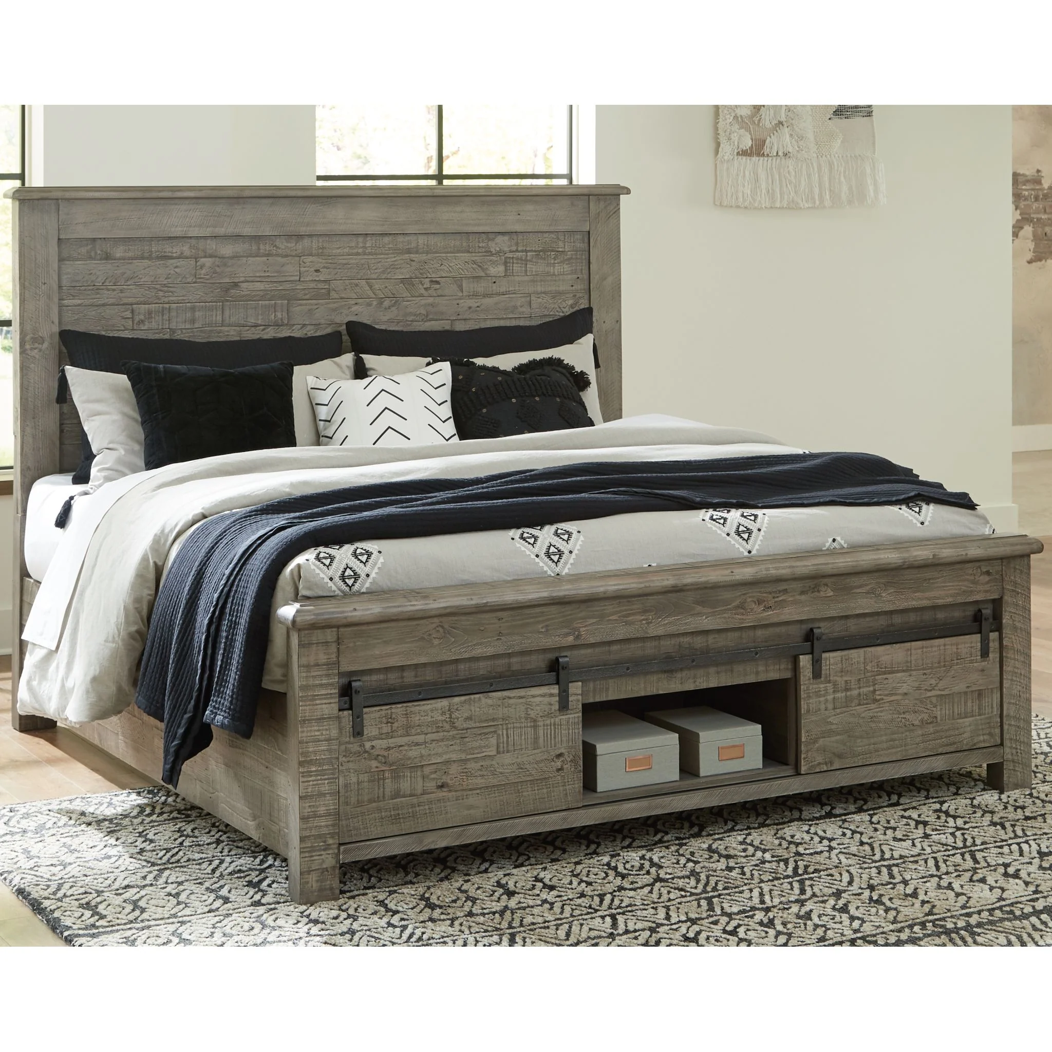 Brennagan 3 Piece Queen Panel HB w/Storage FB - Image 2