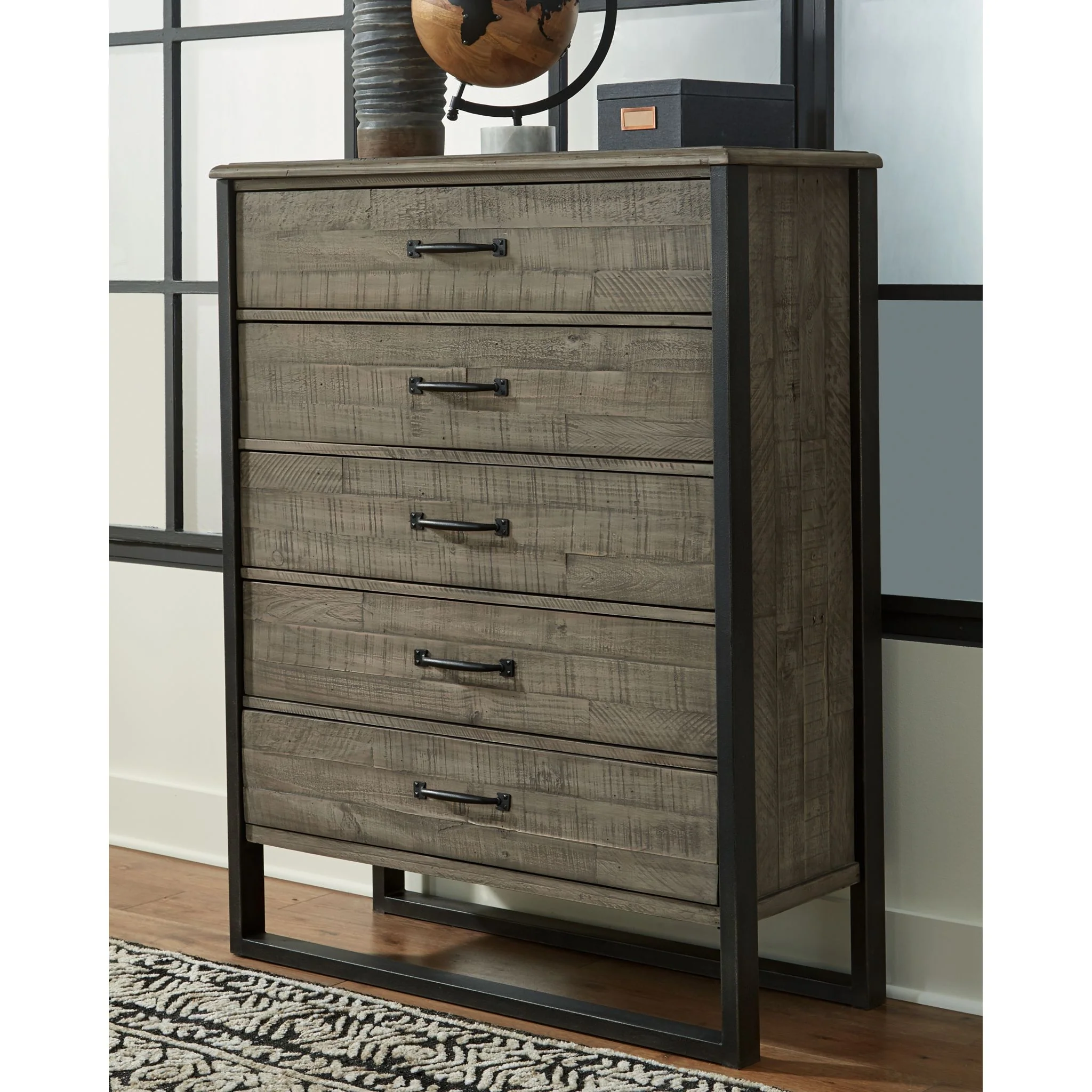 Brennagan Chest - Image 2