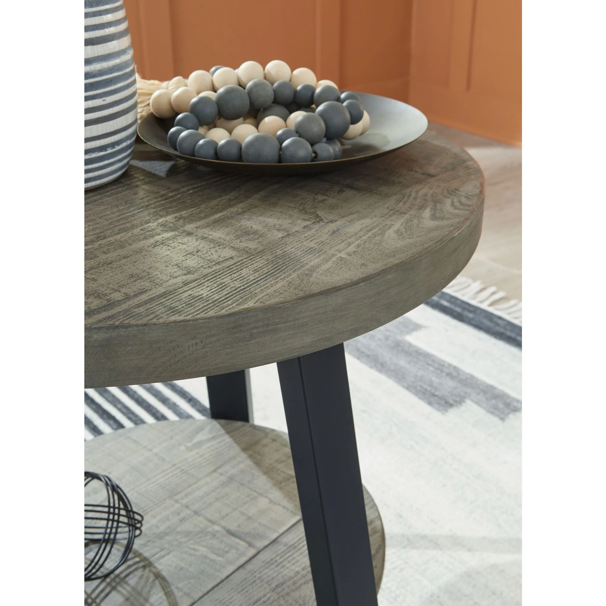 Brennegan Round End Table - Image 4