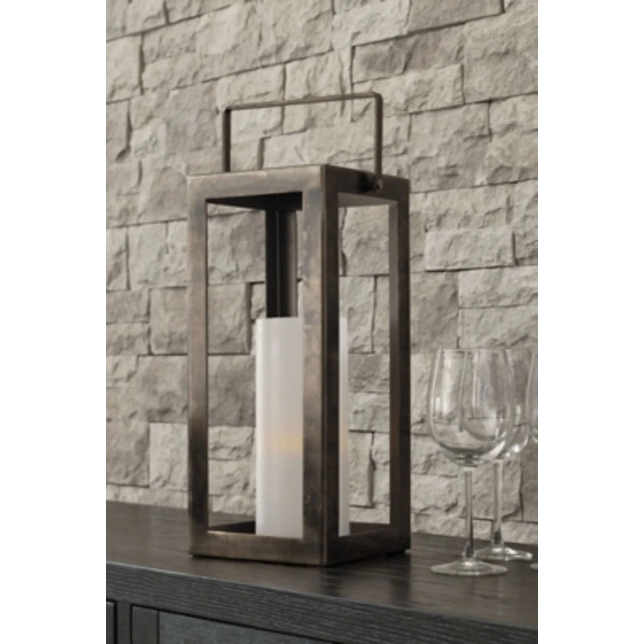Briana LANTERN - Image 2