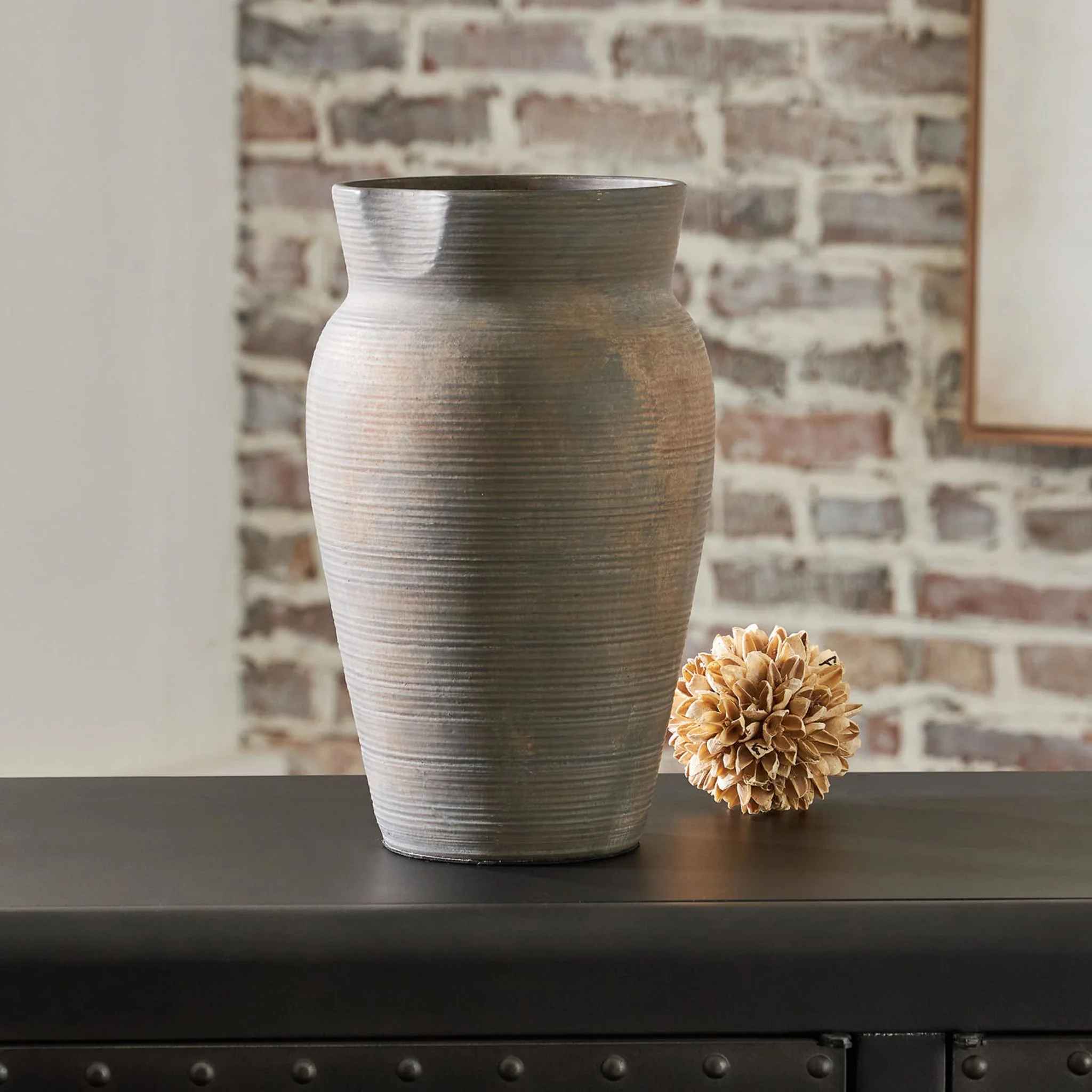 Brickmen Vase - Image 2