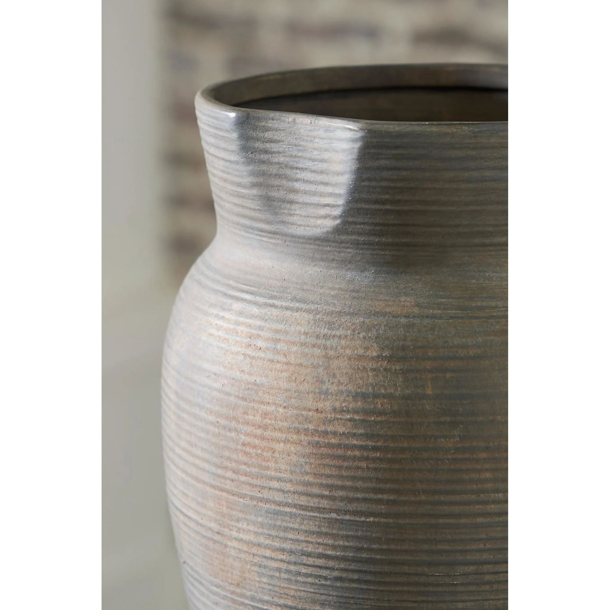 Brickmen Vase - Image 4