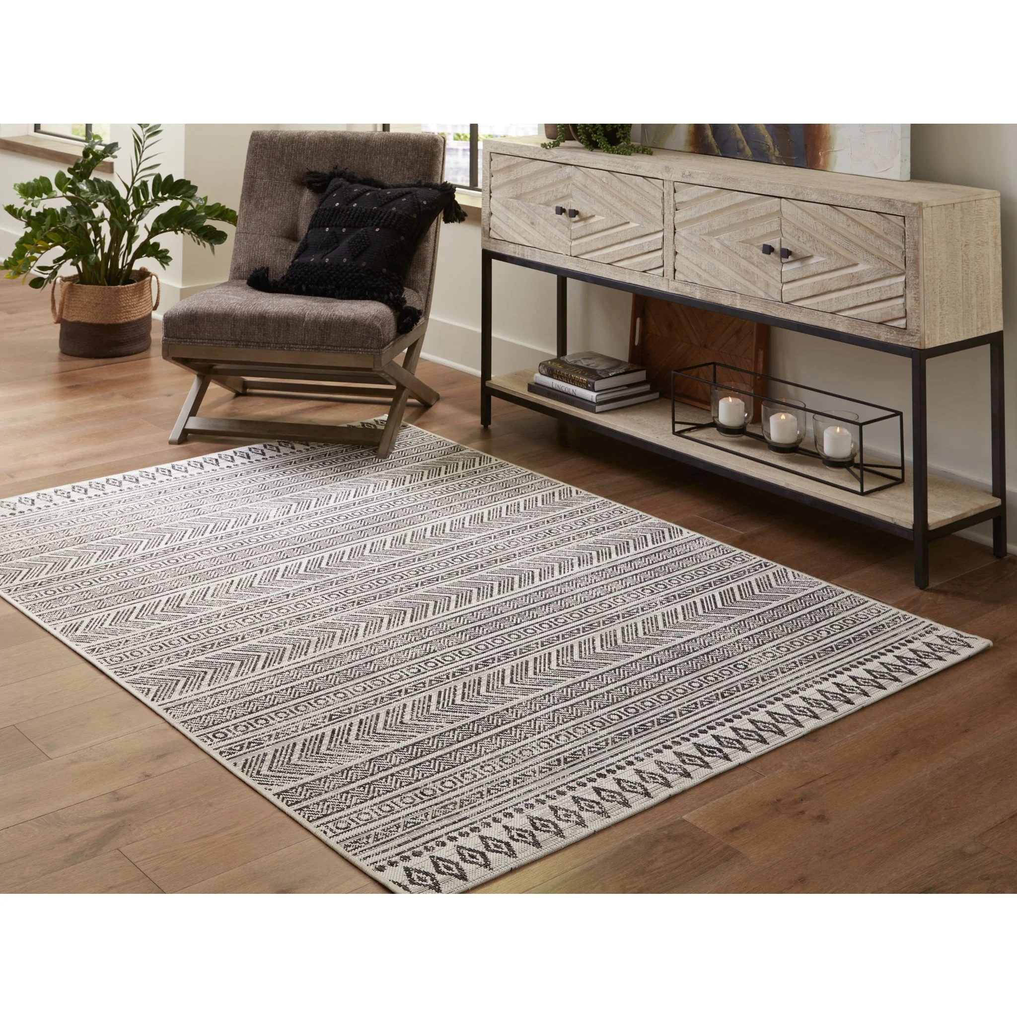 Brinoy Area Rug - Image 2