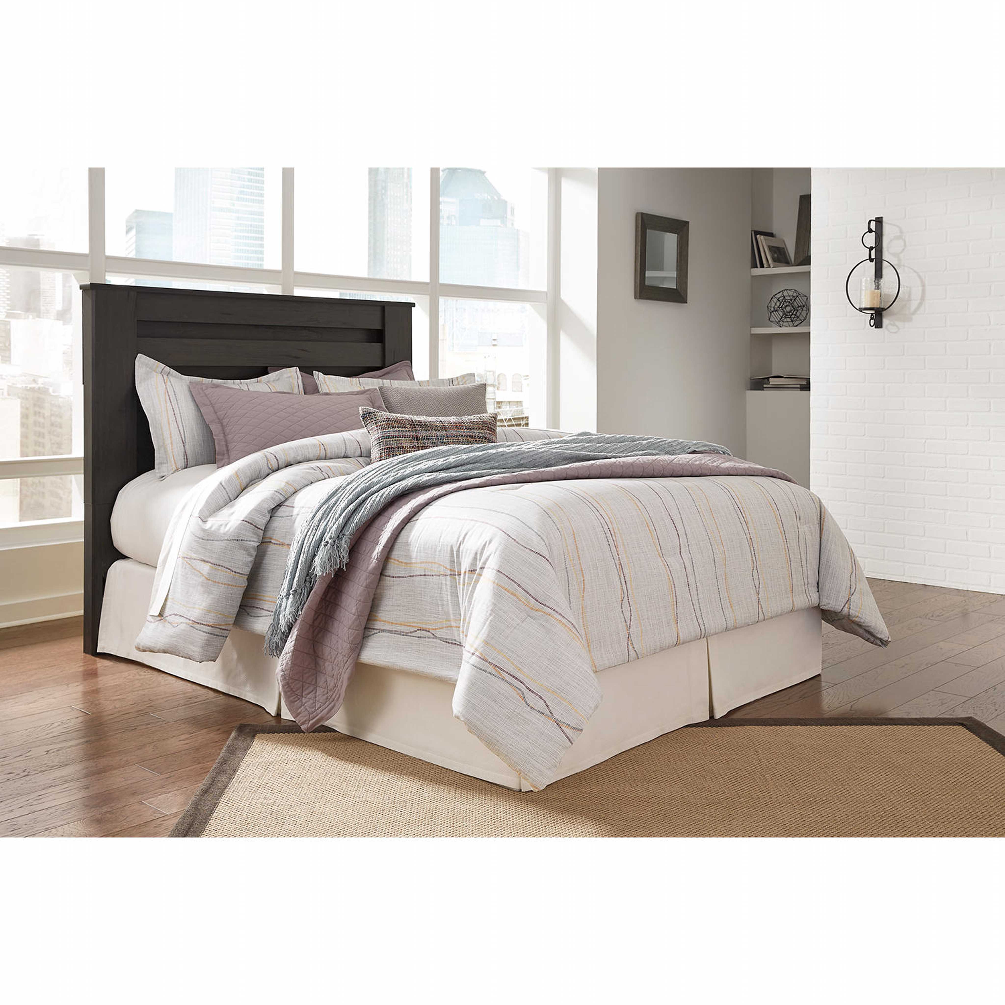 Brinxton 5 Piece Panel Bedroom - Image 20