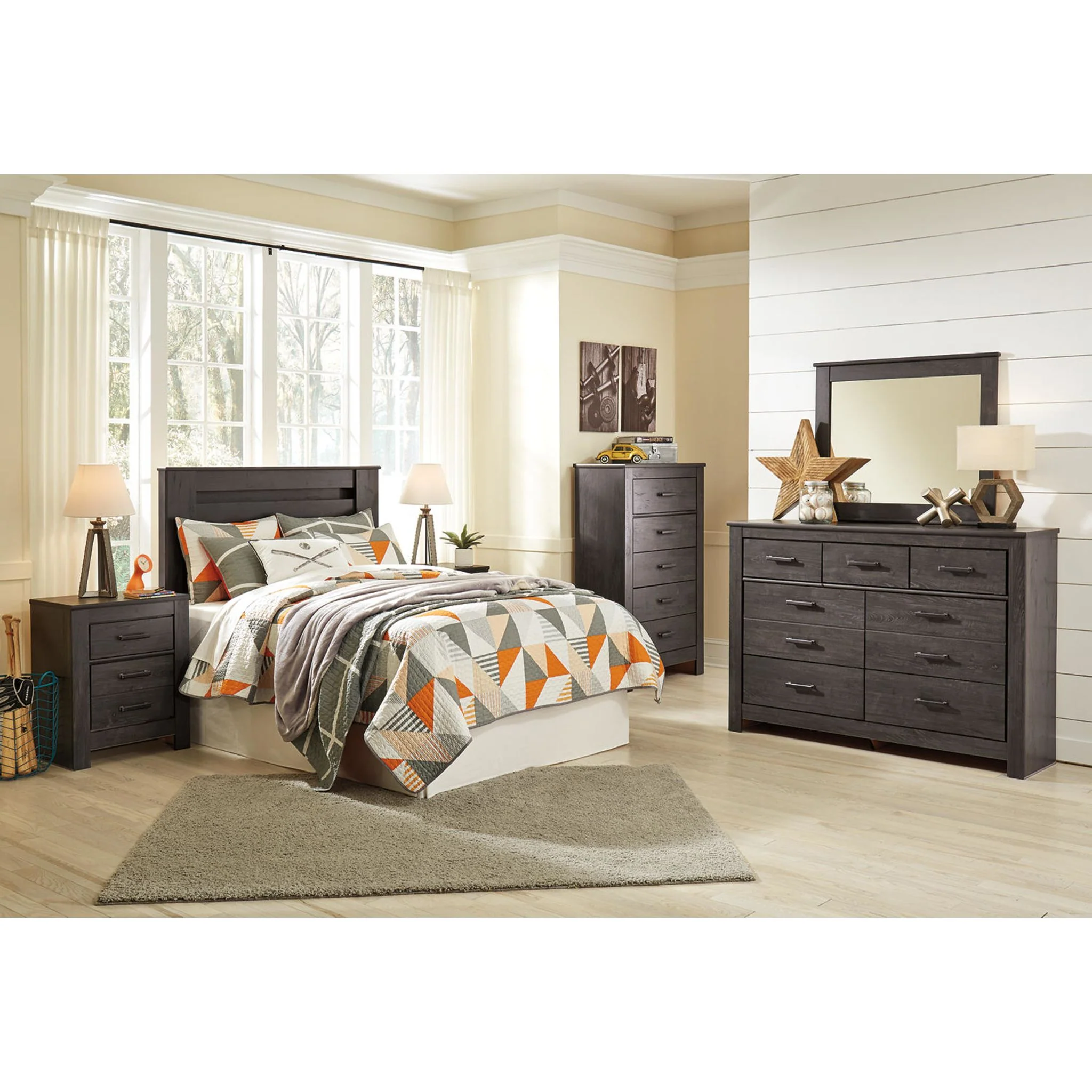 Brinxton Dresser - Image 12