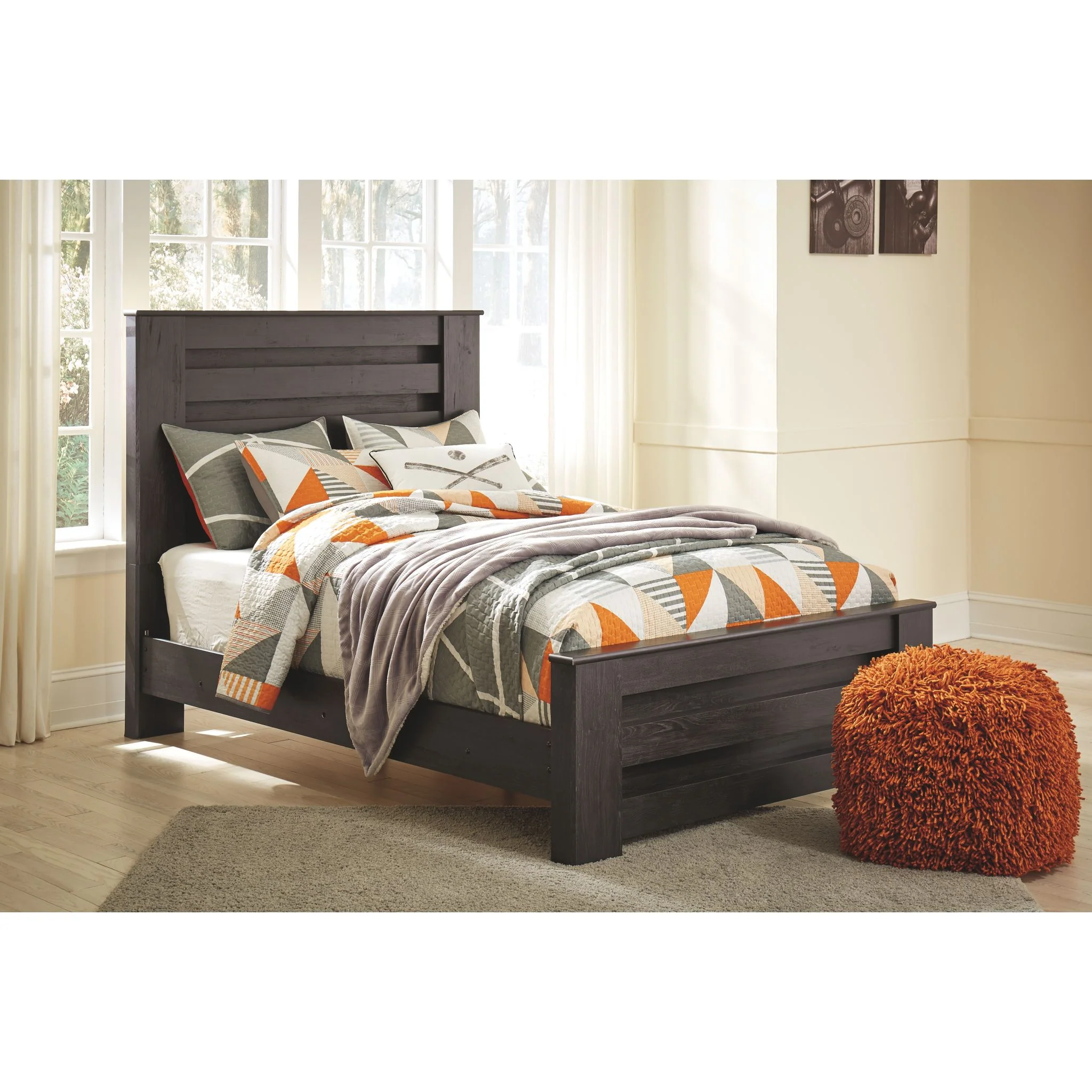 Brinxton Full Panel Bed - Image 7