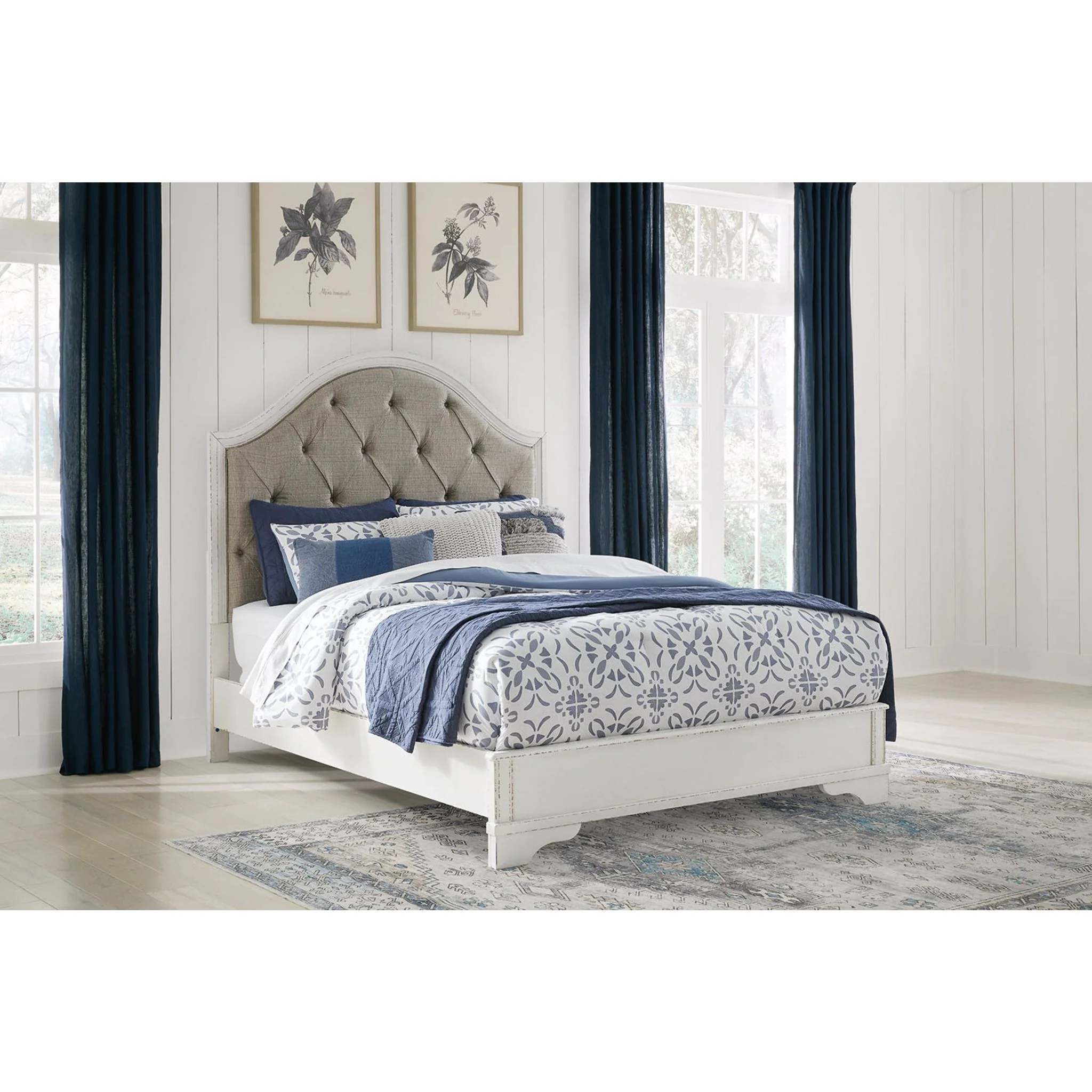 Brollyn 5 Piece Panel Bedroom - Image 10