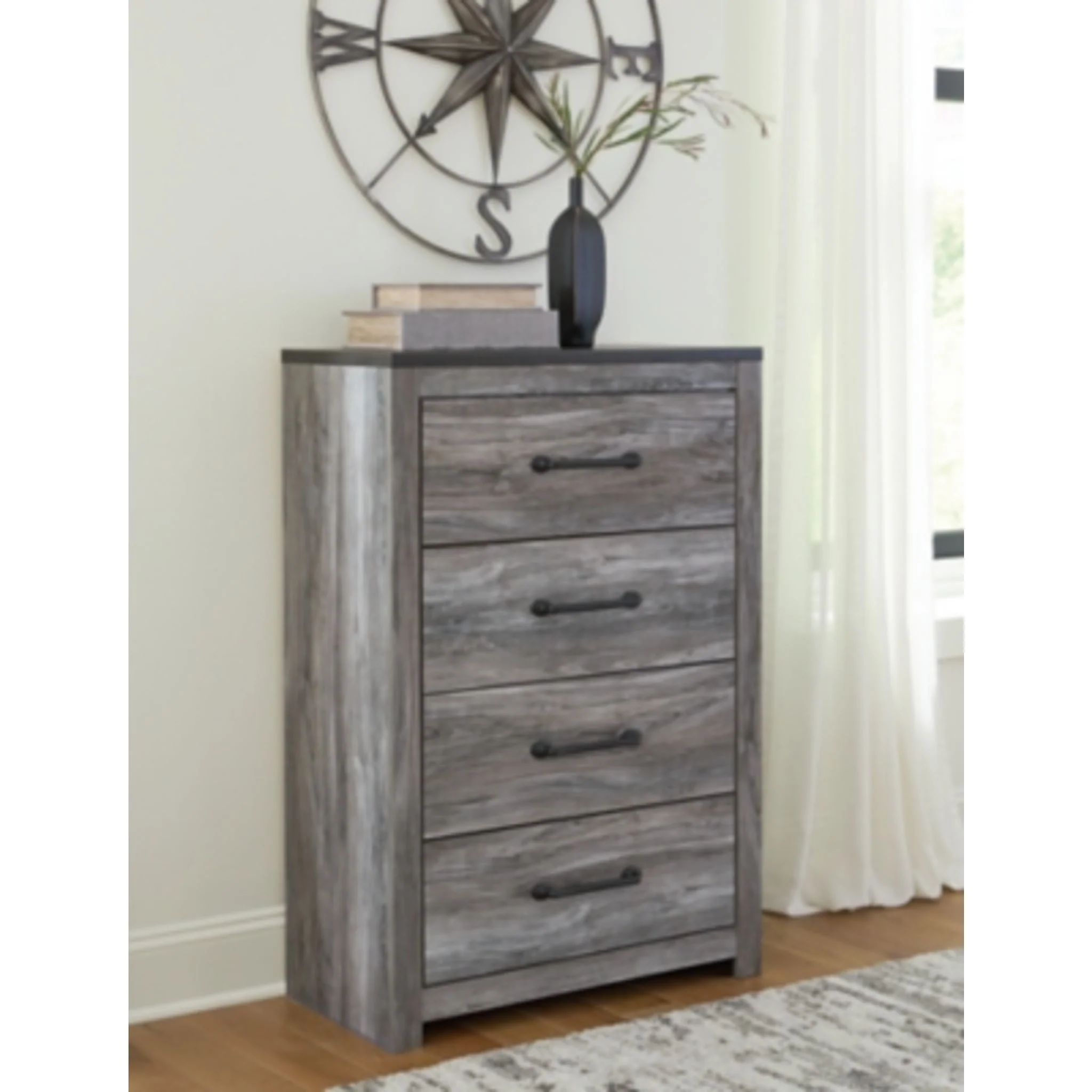 Bronyan Chest - Image 11
