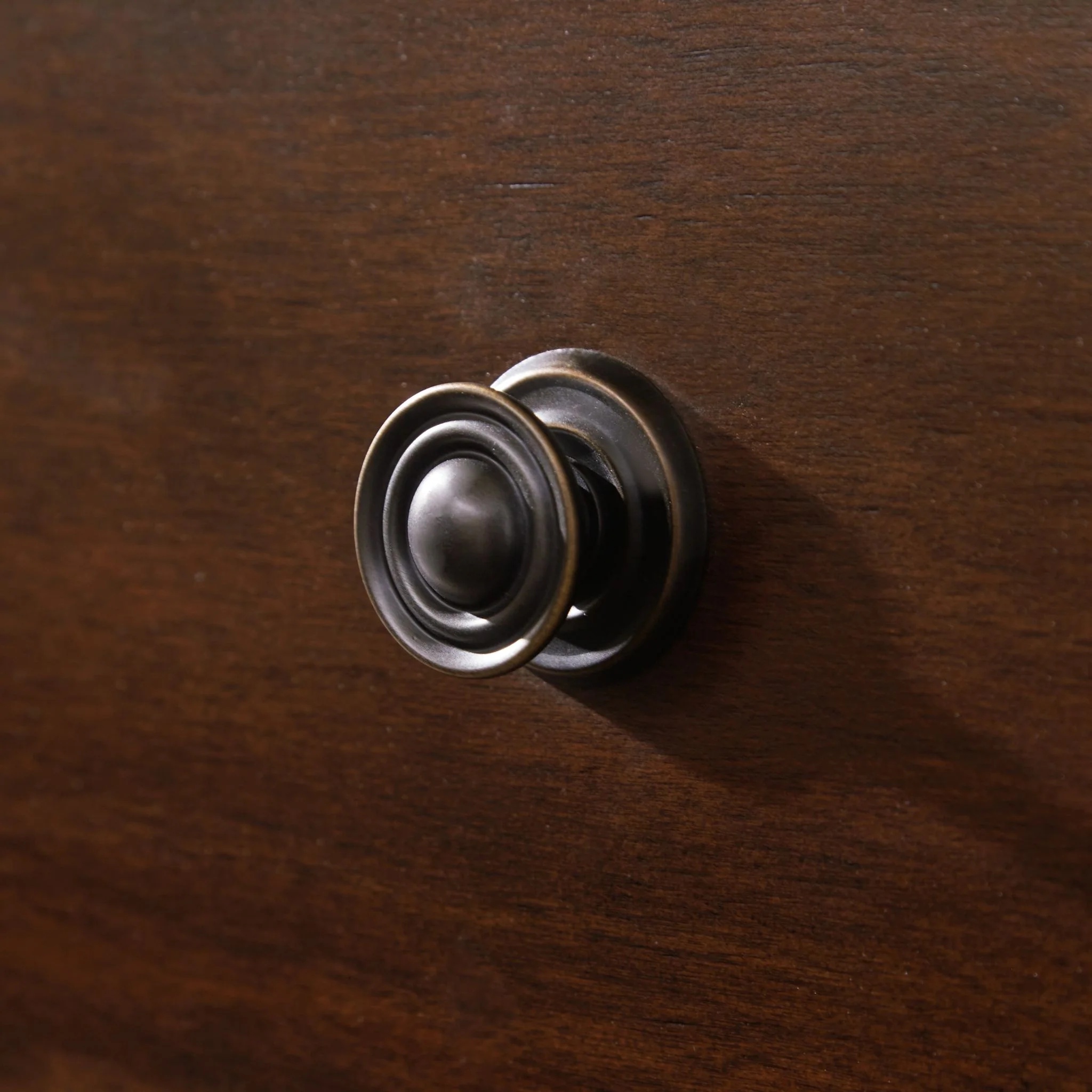 Brookbauer Dresser - Image 7