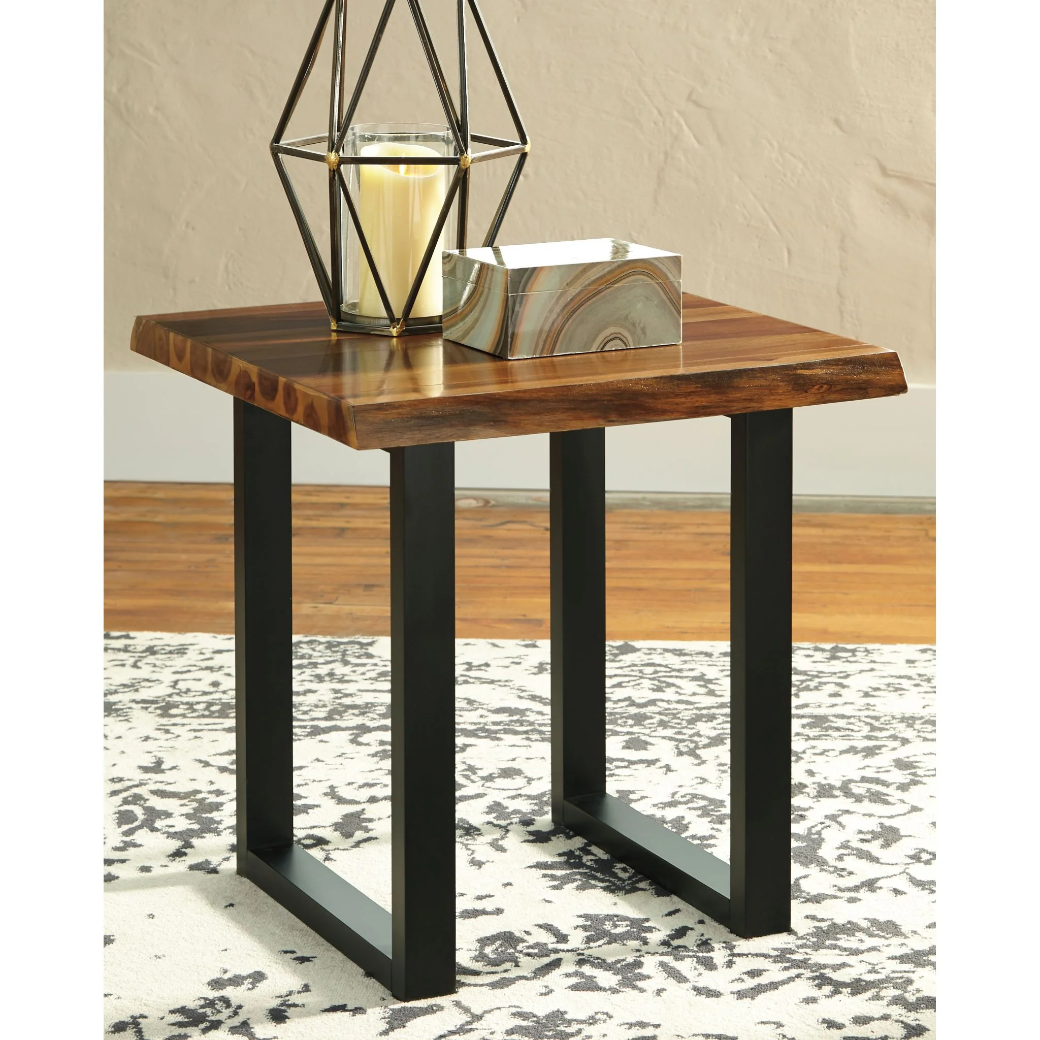 Brosward Square End Table - Image 2