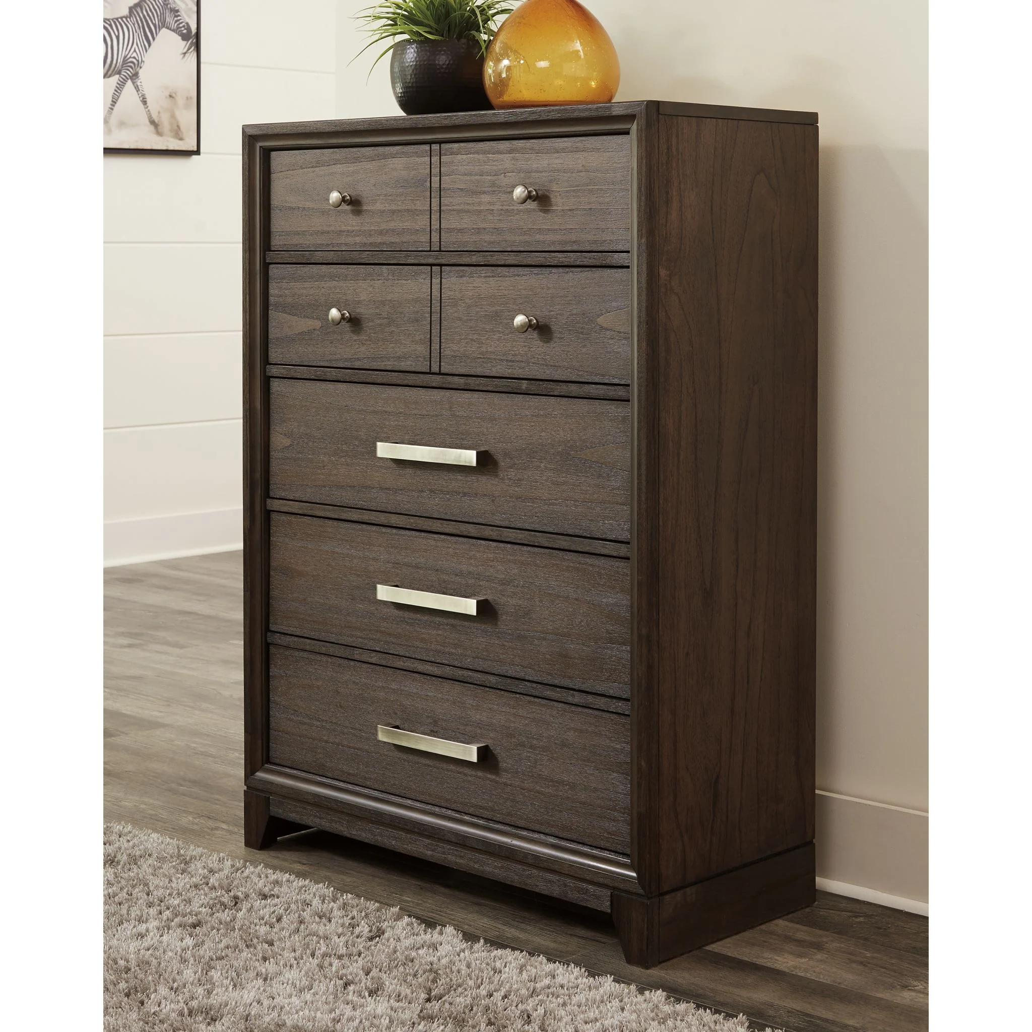 Brueban Chest - Image 2