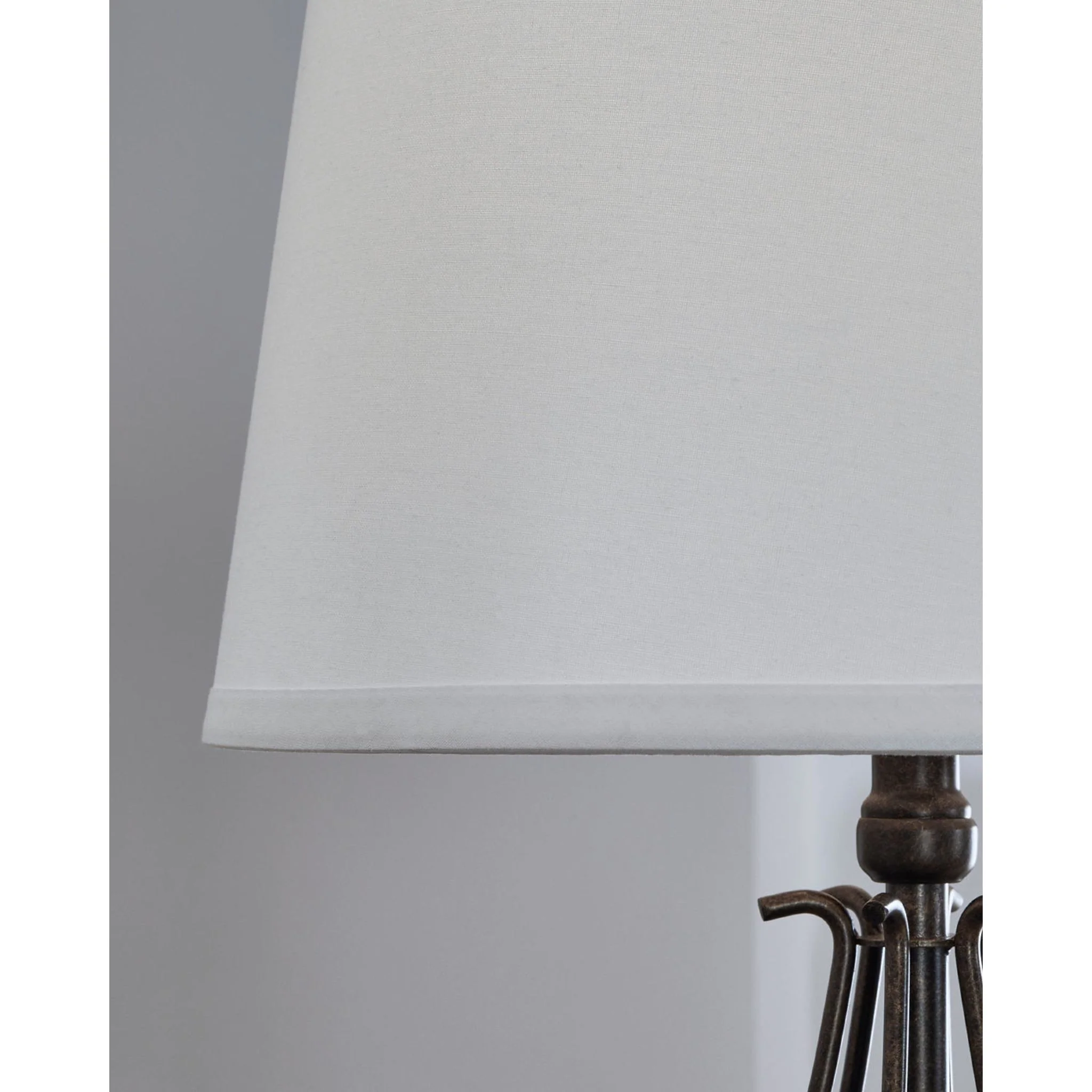 Brycestone Lamp Set-2 Table 1 Floor - Image 3