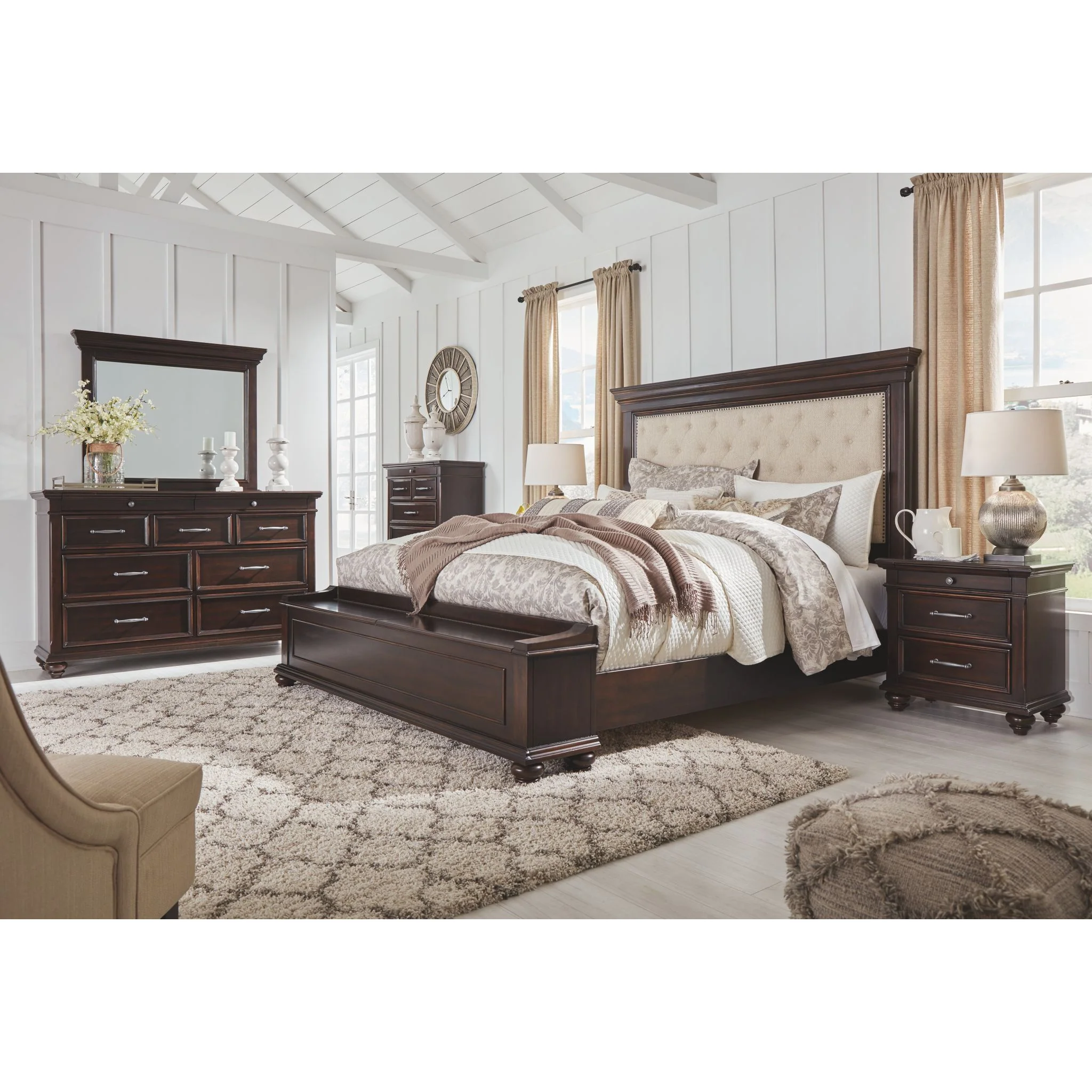 Brynhurst 3 Piece Upholstered Bed - Image 10