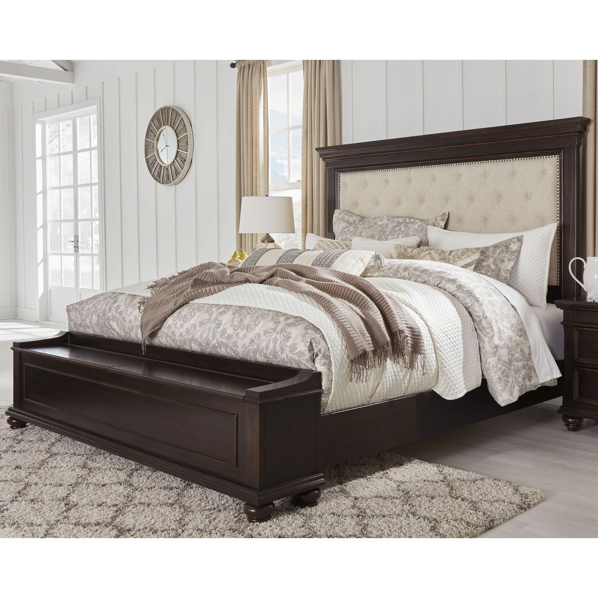 Brynhurst 3 Piece Upholstered Bed - Image 2