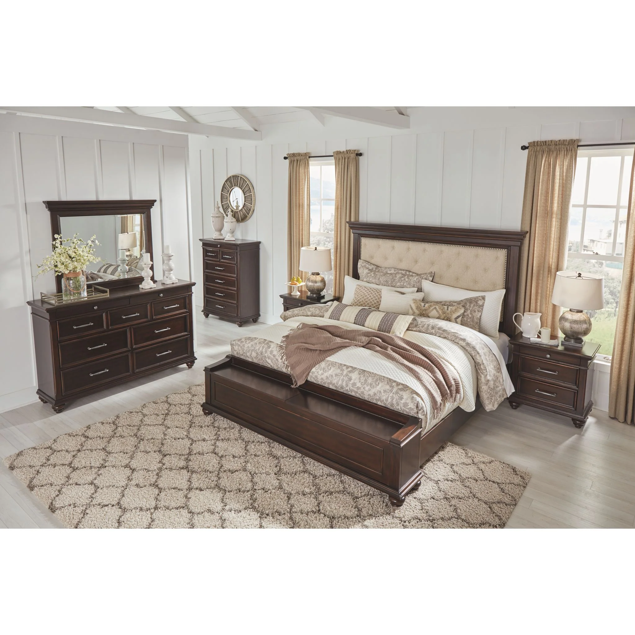 Brynhurst 3 Piece Upholstered Bed - Image 5
