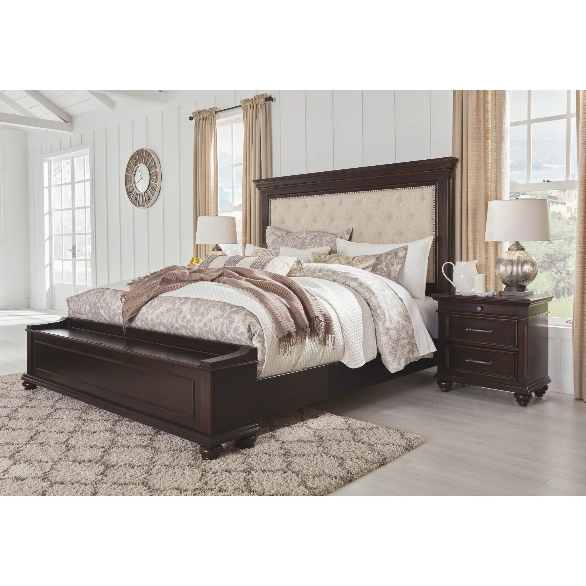 Brynhurst 3 Piece Upholstered Bed - Image 8