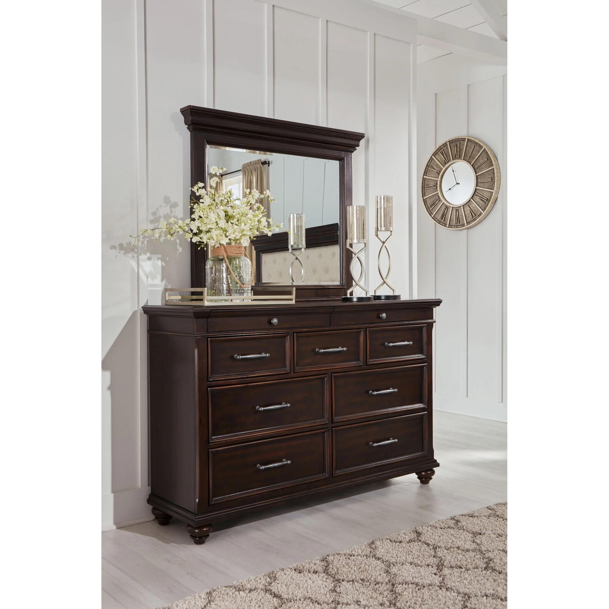 Brynhurst Dresser - Image 5