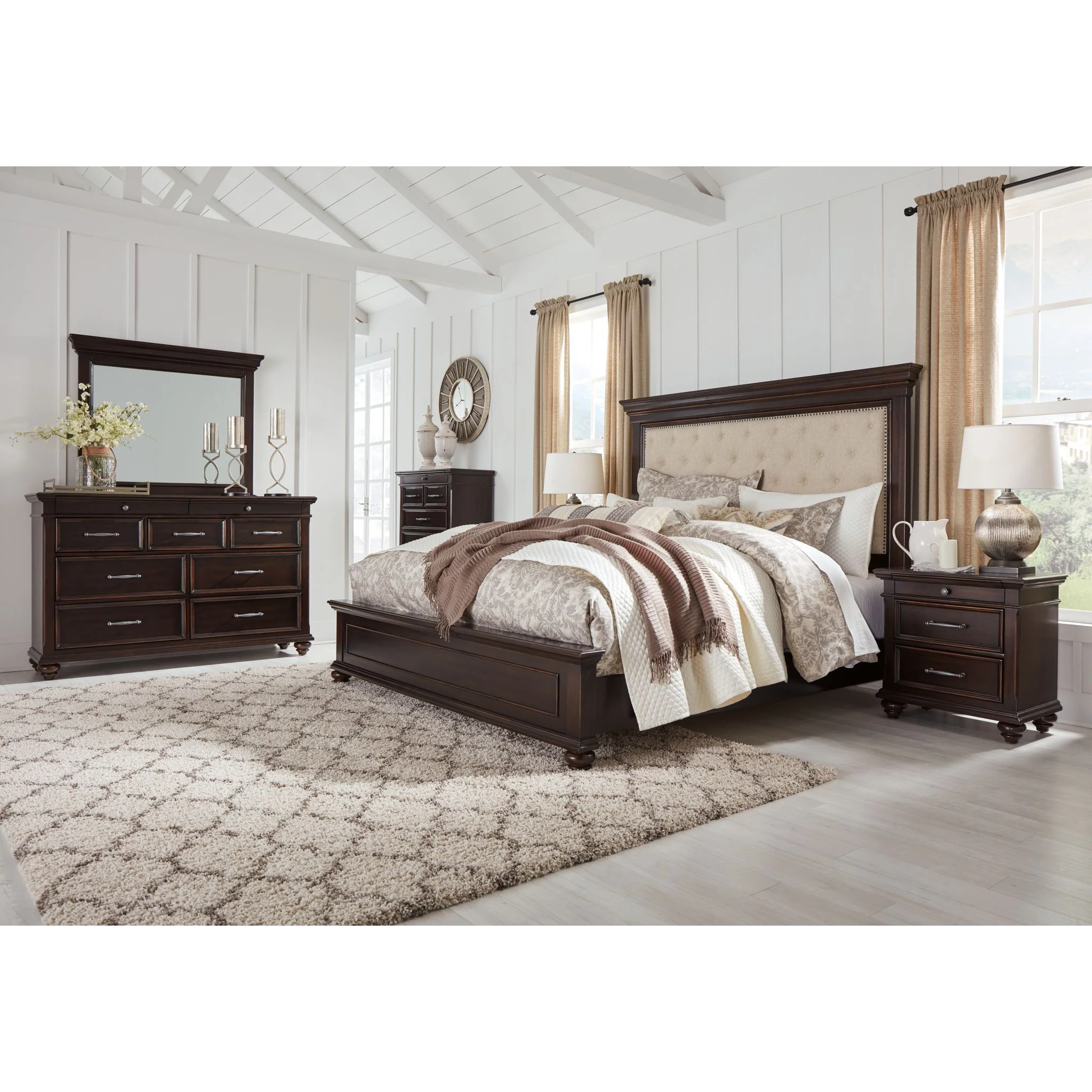 Brynhurst Dresser - Image 6