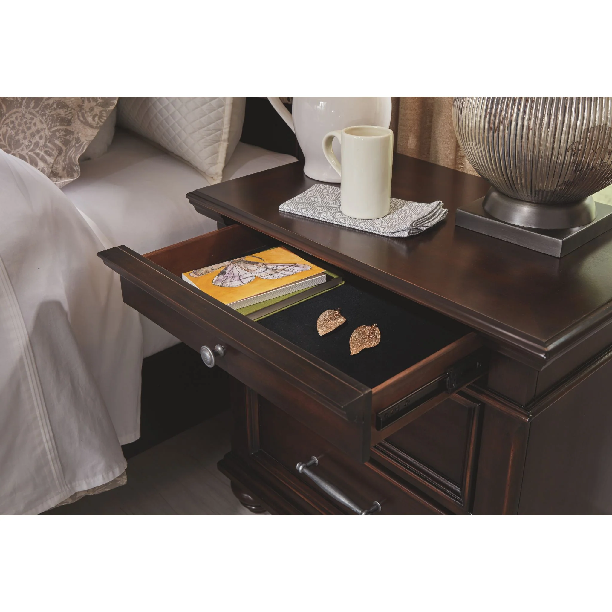 Brynhurst Three Drawer Nightstand - Image 5