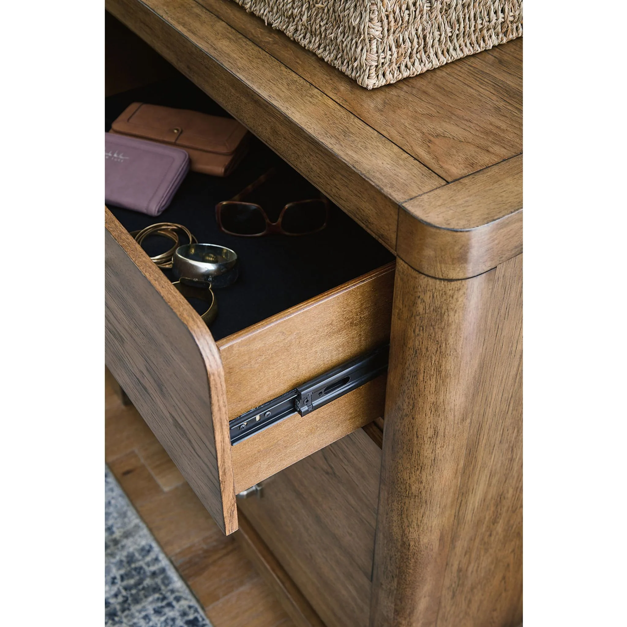 Cabalynn Chest - Image 12