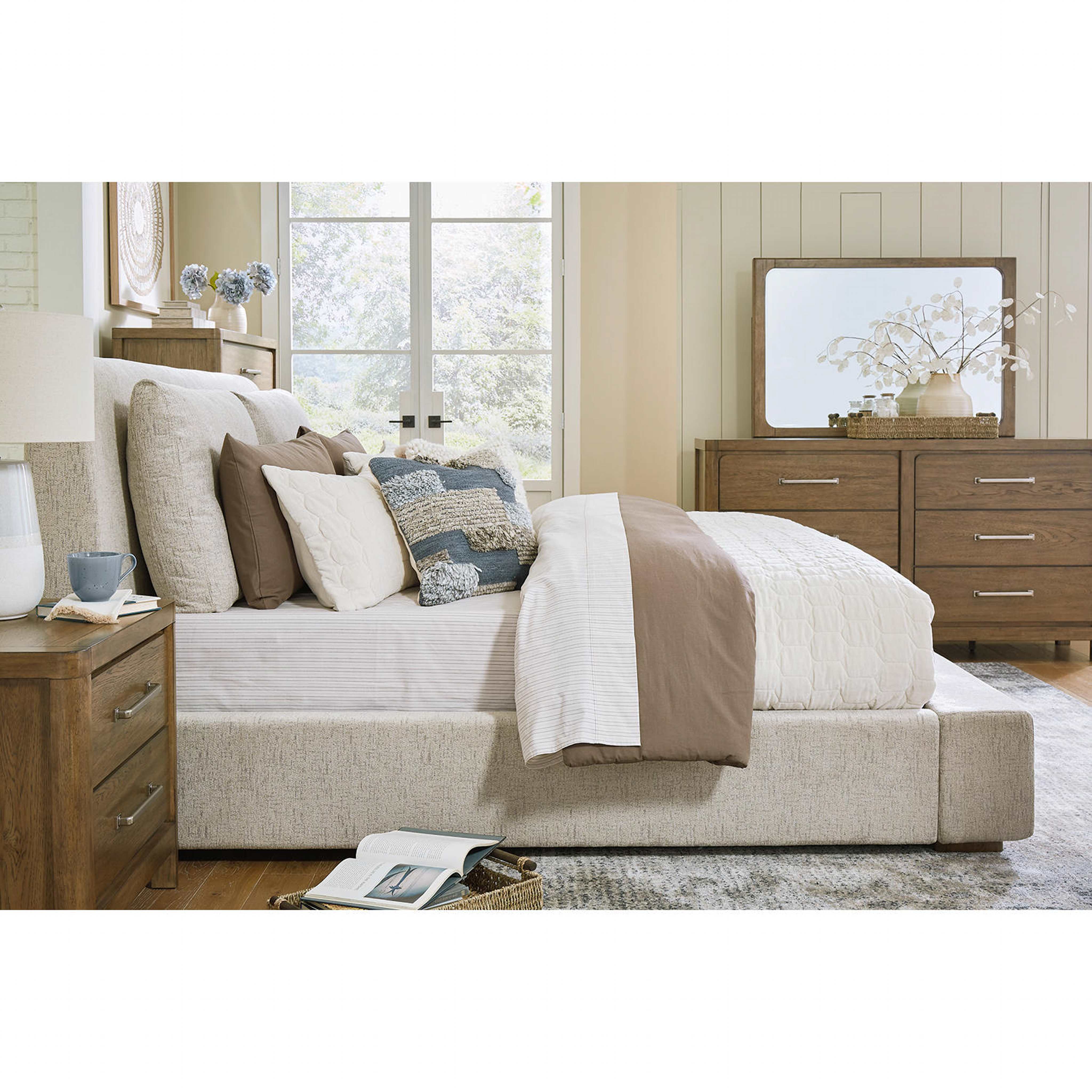 Cabalynn Upholstered Bed - Image 19