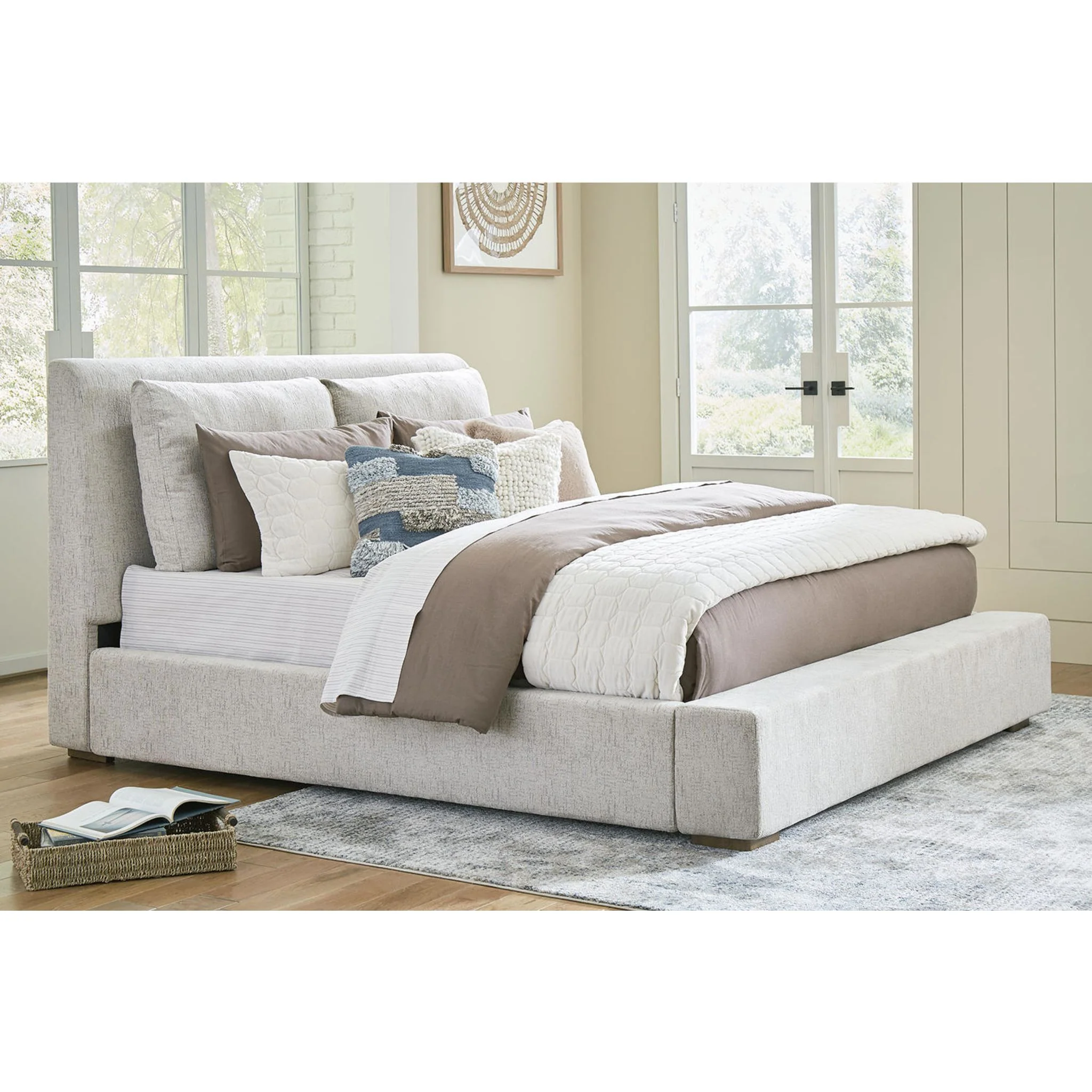 Cabalynn Upholstered Bed - Image 2