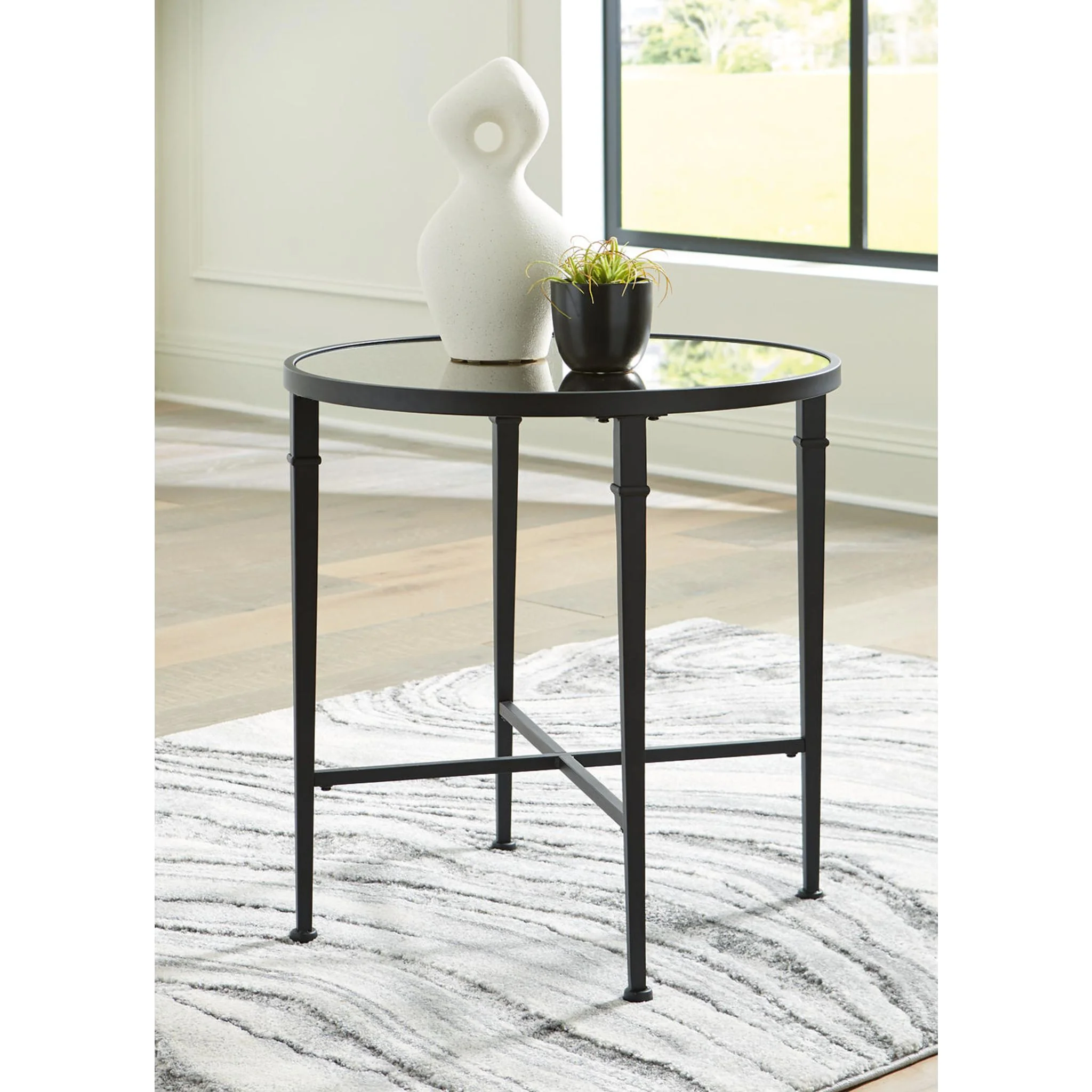 Cadeburg Accent Table - Image 2