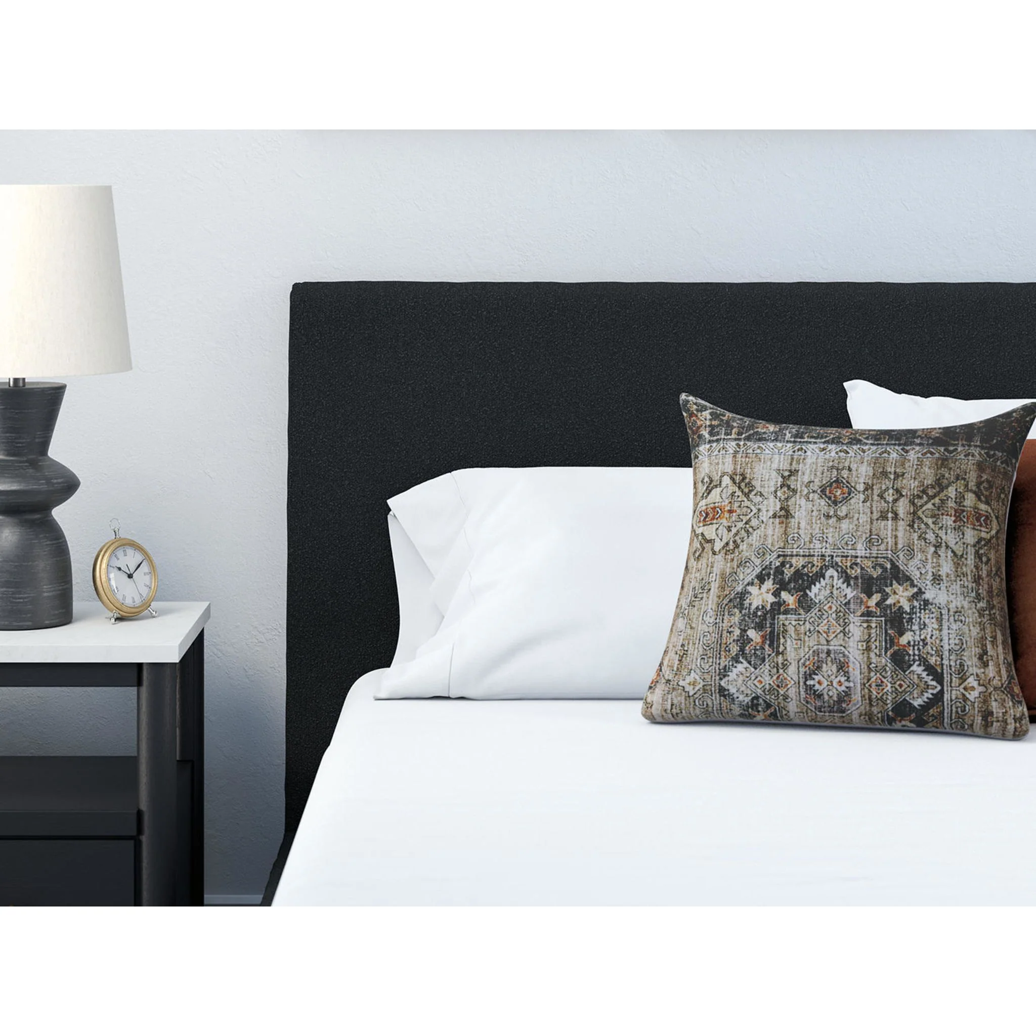 Cadmori 5 Piece Queen Upholstered Bedroom - Image 15
