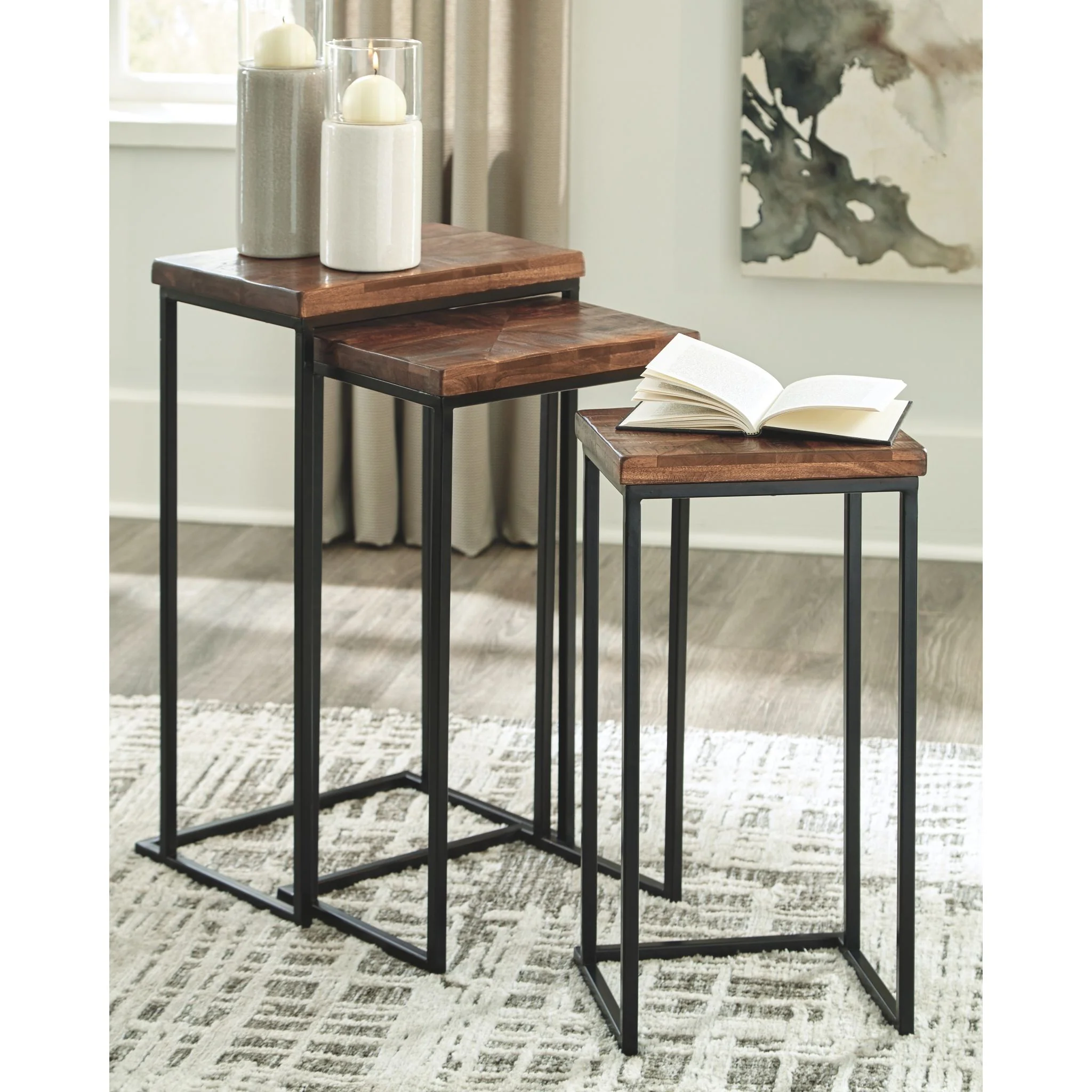 Cainthorne Accent Table (Set of 3) - Image 2