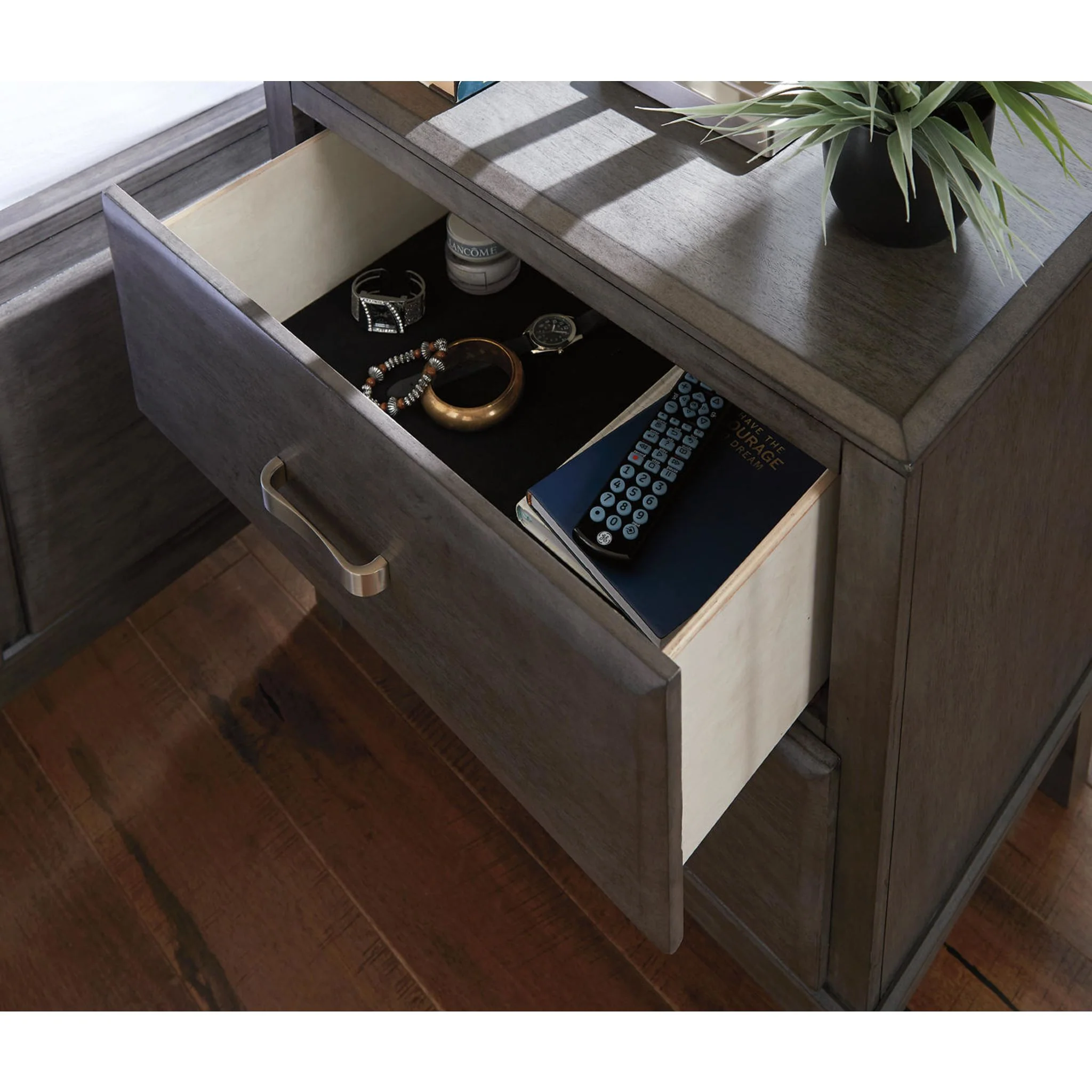 Caitbrook Nightstand - Image 7