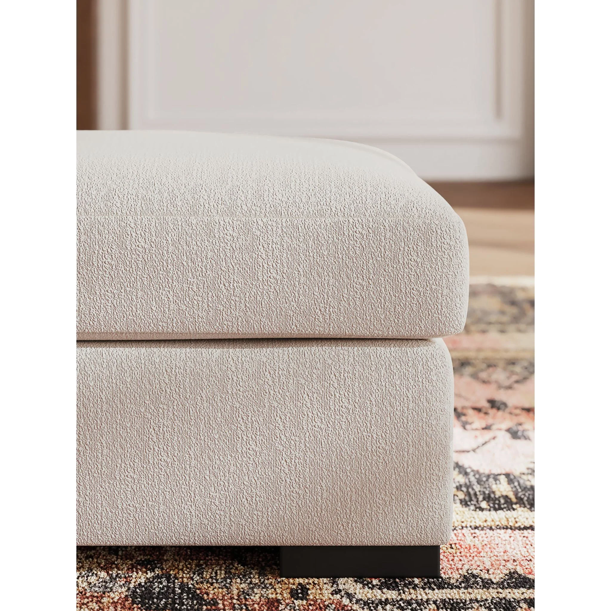 Calden-Exclusive Ottoman - Image 6