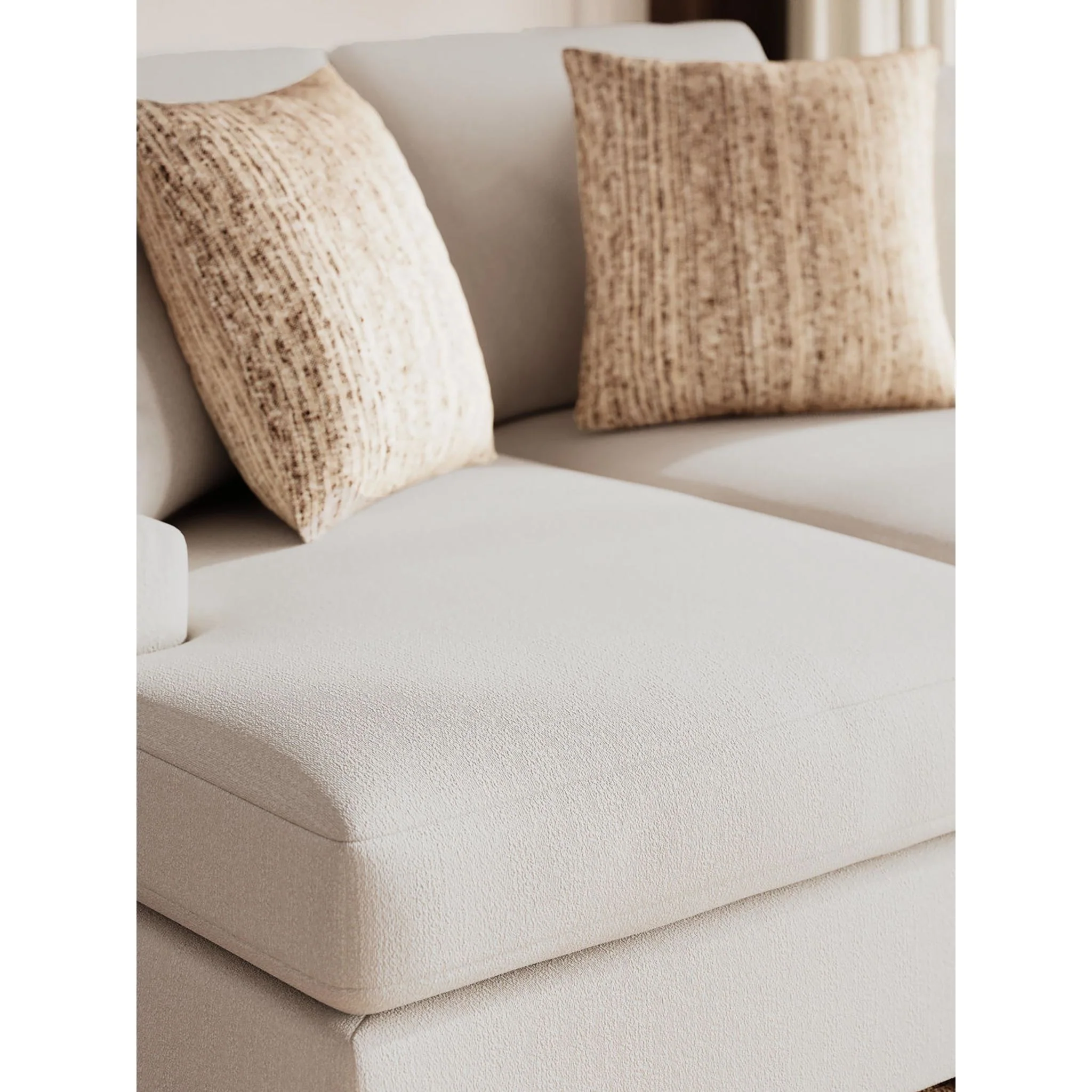 Calden-Exclusive Super Chaise - Image 17
